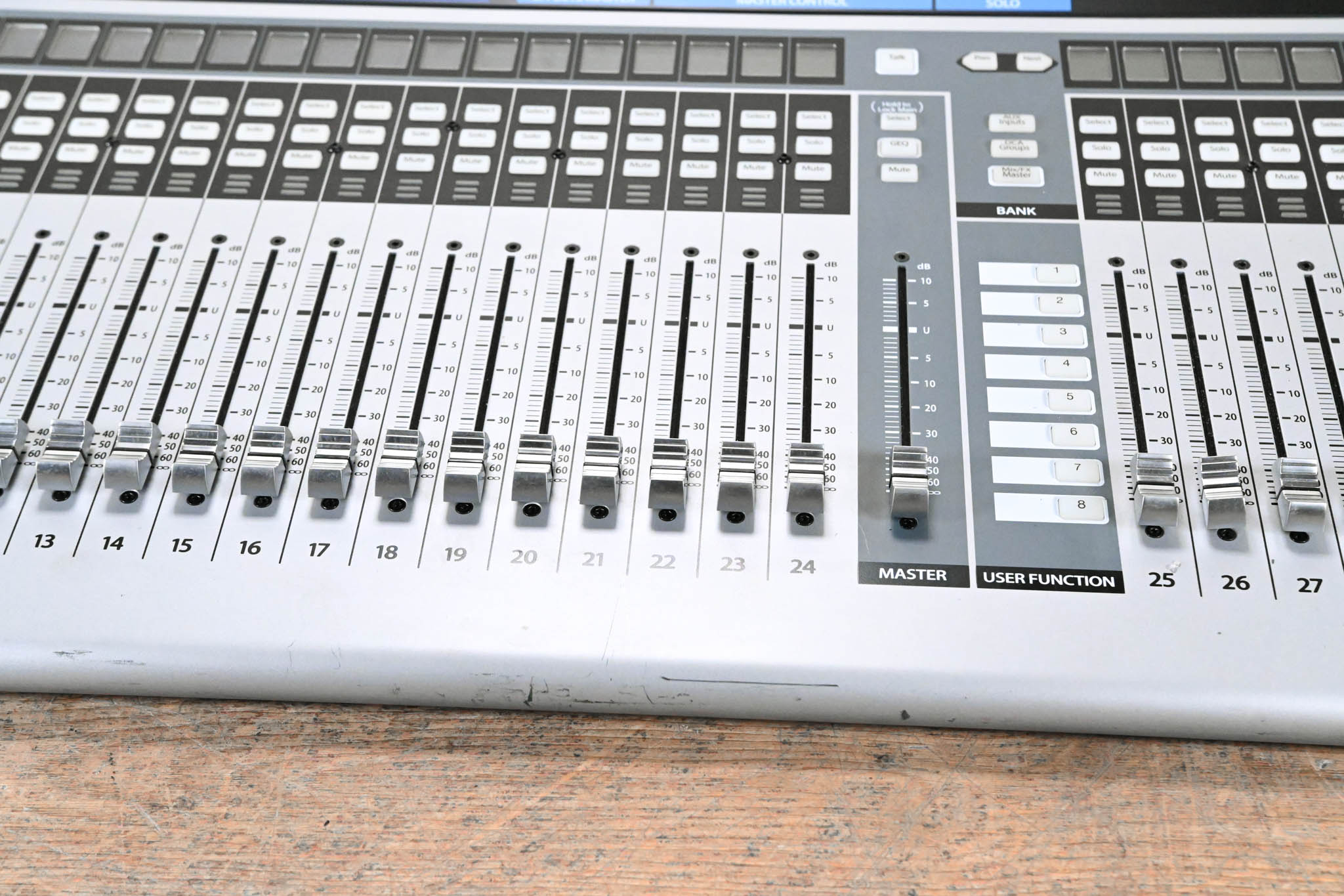 PreSonus StudioLive 32 32-Channel Digital Mixer with USB