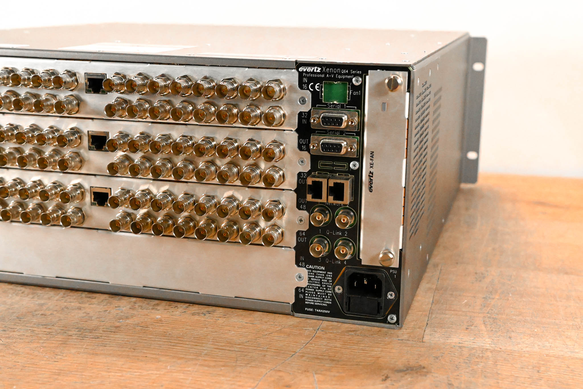 Evertz XE4-64x64 Xenon Multi–Format Router CG01GV0