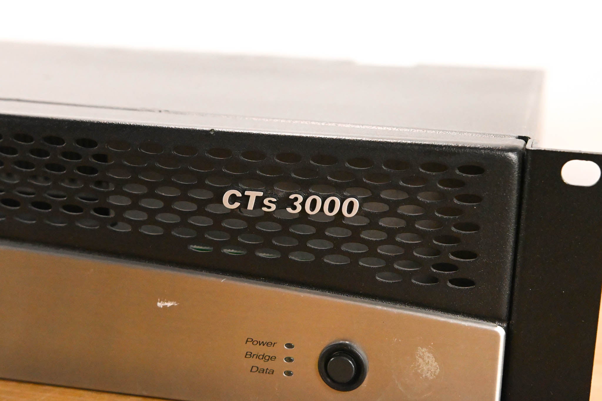 Crown CTs 3000 Two-Channel 1500W Power Amplifier
