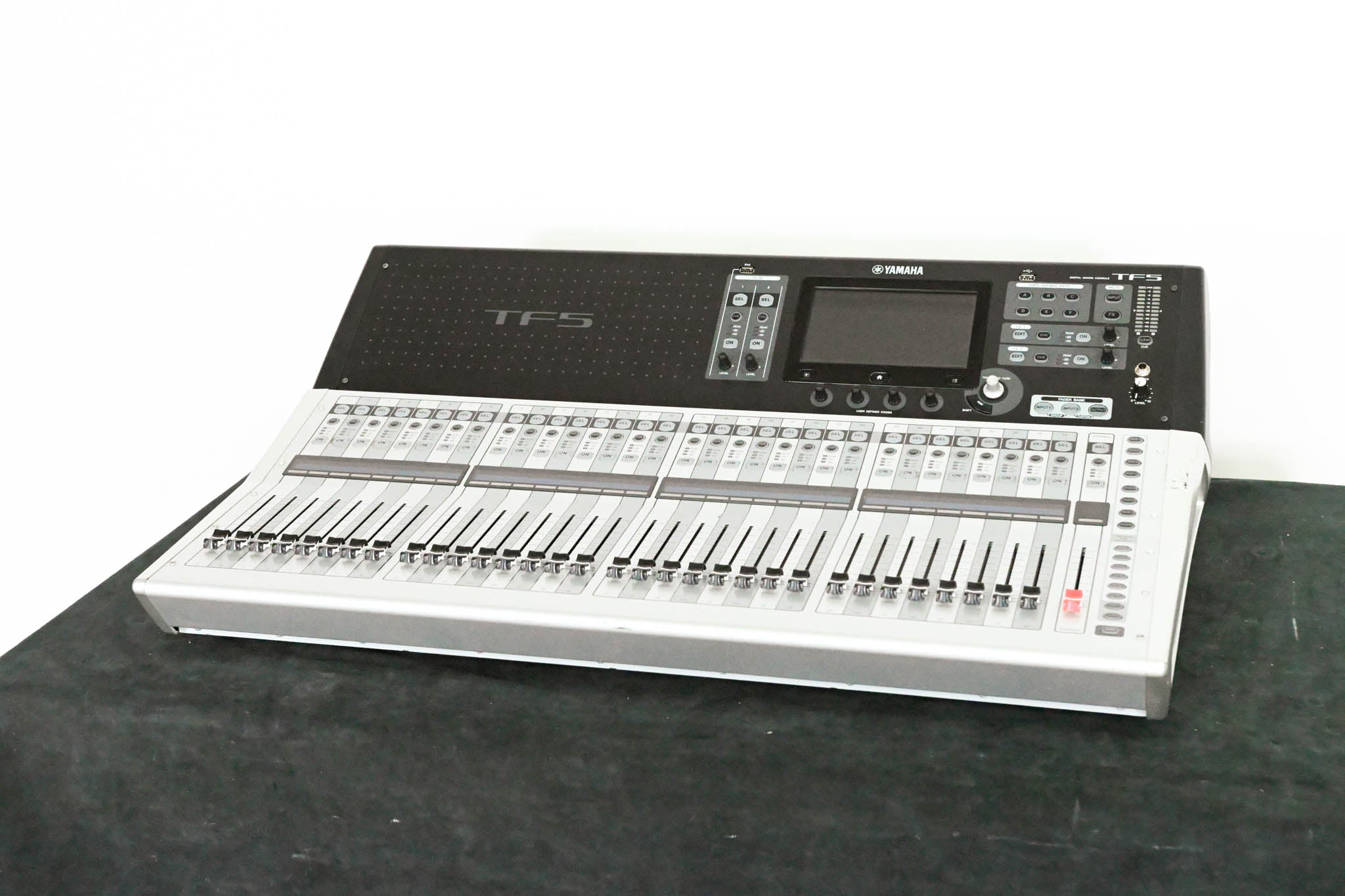 Yamaha TF5 32-Input Digital Mixing Console