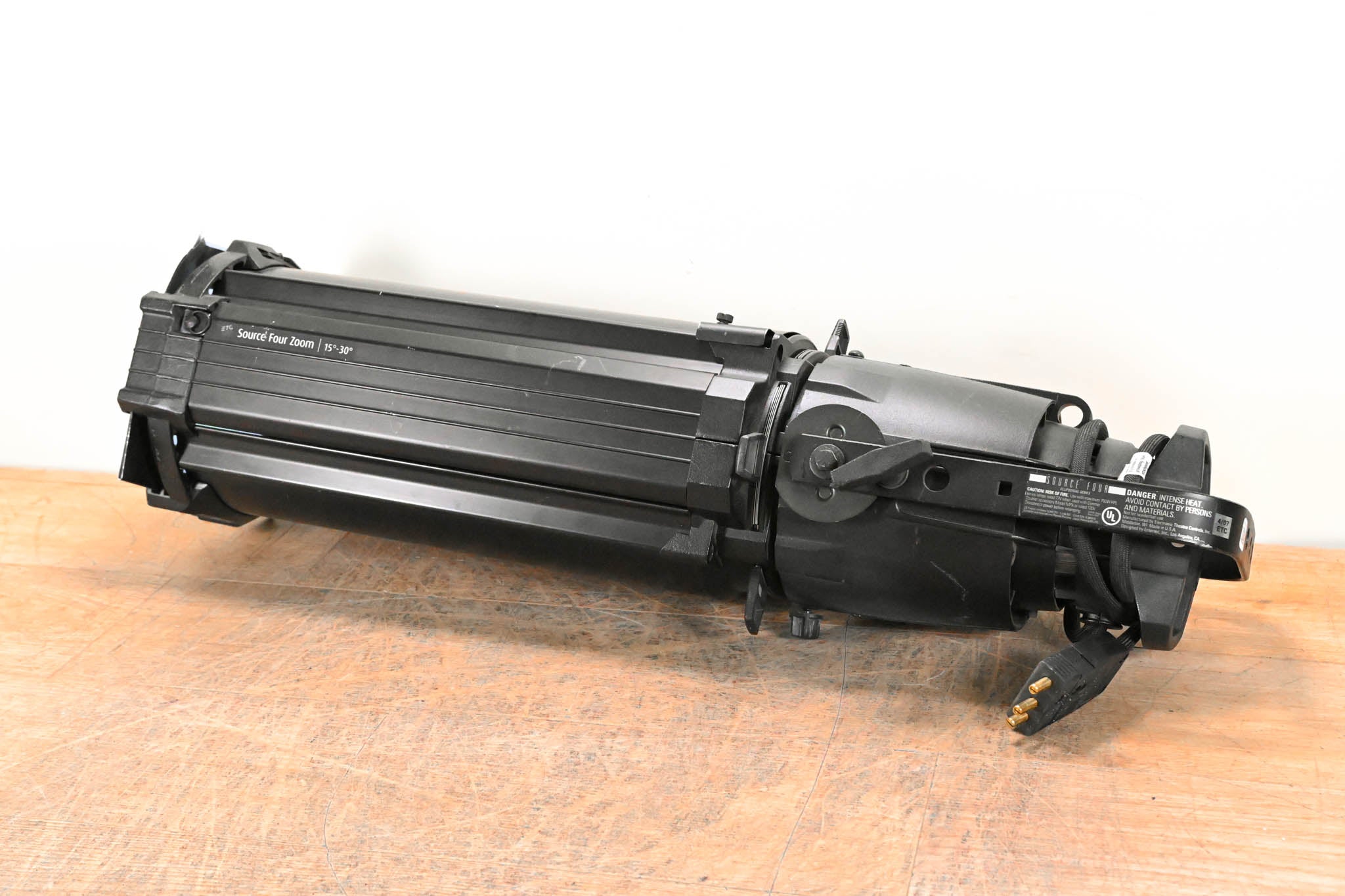 ETC Source Four Zoom 15-30 Degree 750 Ellipsoidal Light