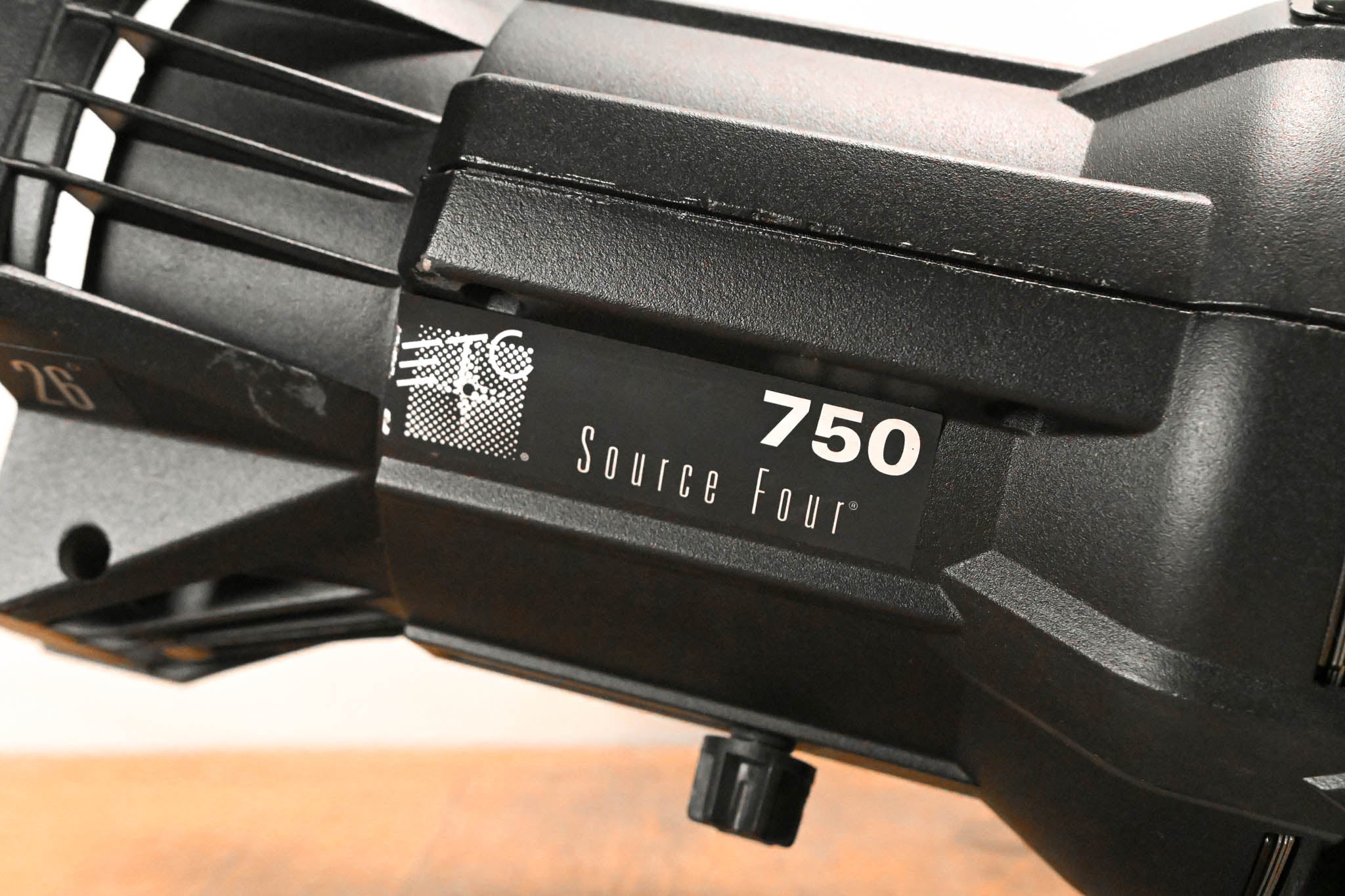ETC Source Four 750 26 Degree Leko with Source 4WRD II LED Light Engine