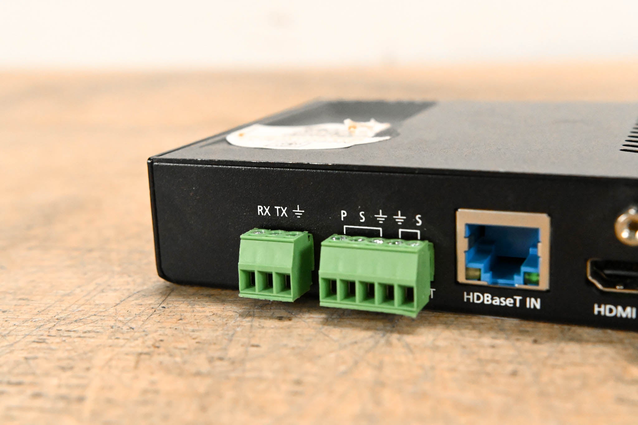 Atlona AT-UHD-EX-70C-RX 4K/UHD HDMI over HDBaseT Receiver (70m)