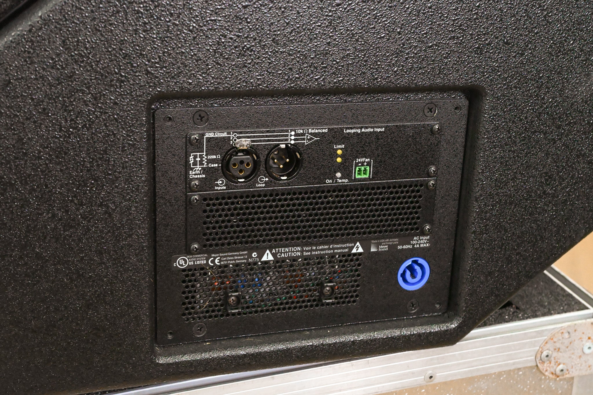Meyer Sound UM-1P 12" Powered Stage Monitor Speaker (PAIR) w/ Road Case