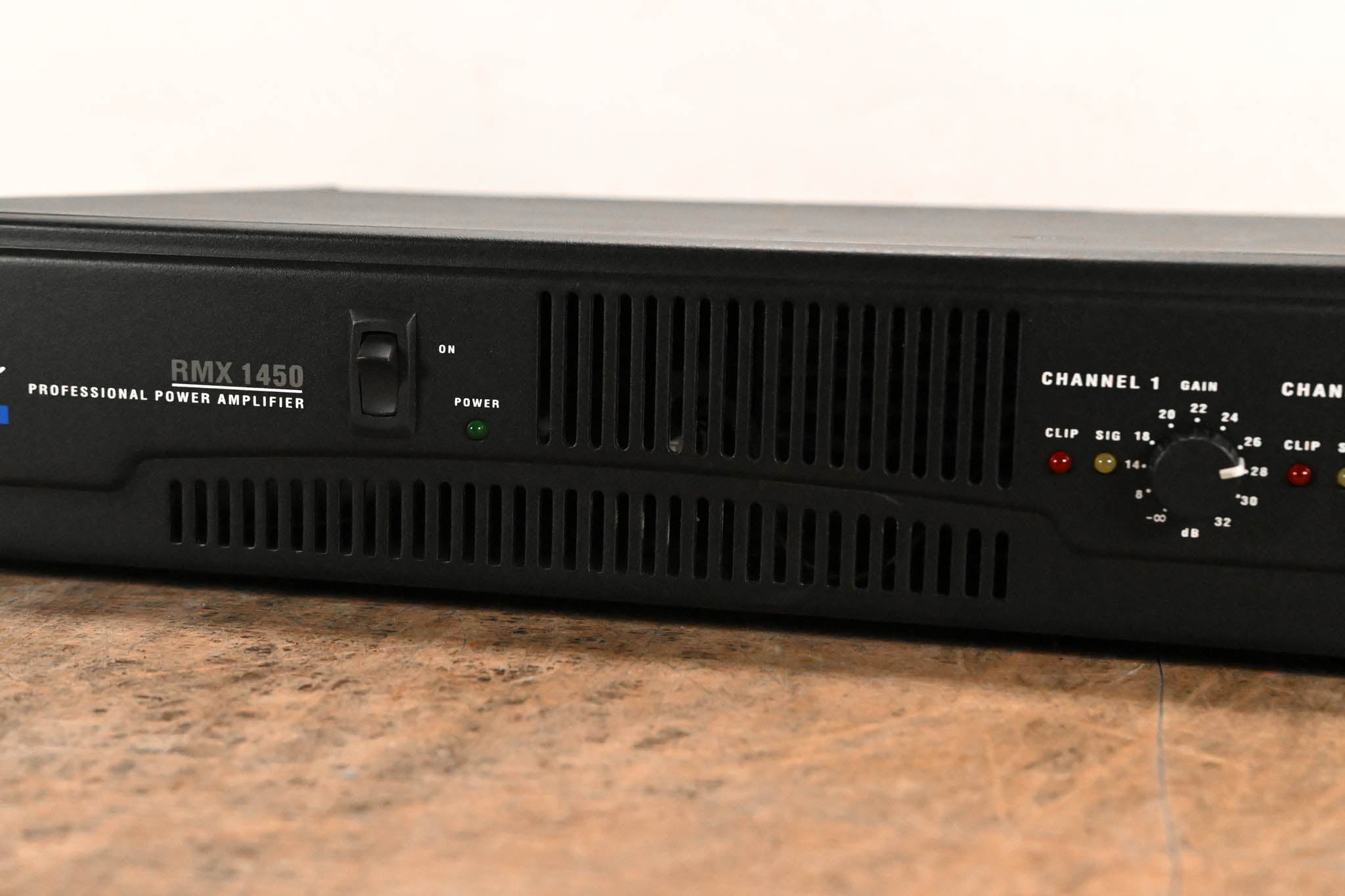QSC RMX1450 2-Channel Power Amplifier