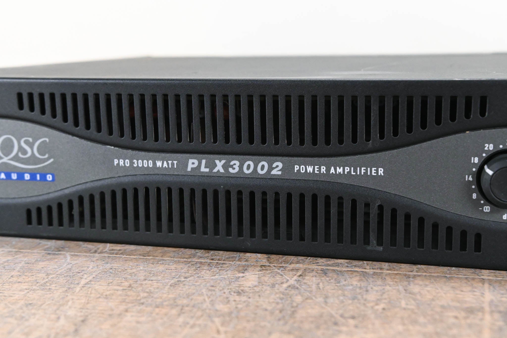 QSC PLX3002 2-Channel Power Amplifier