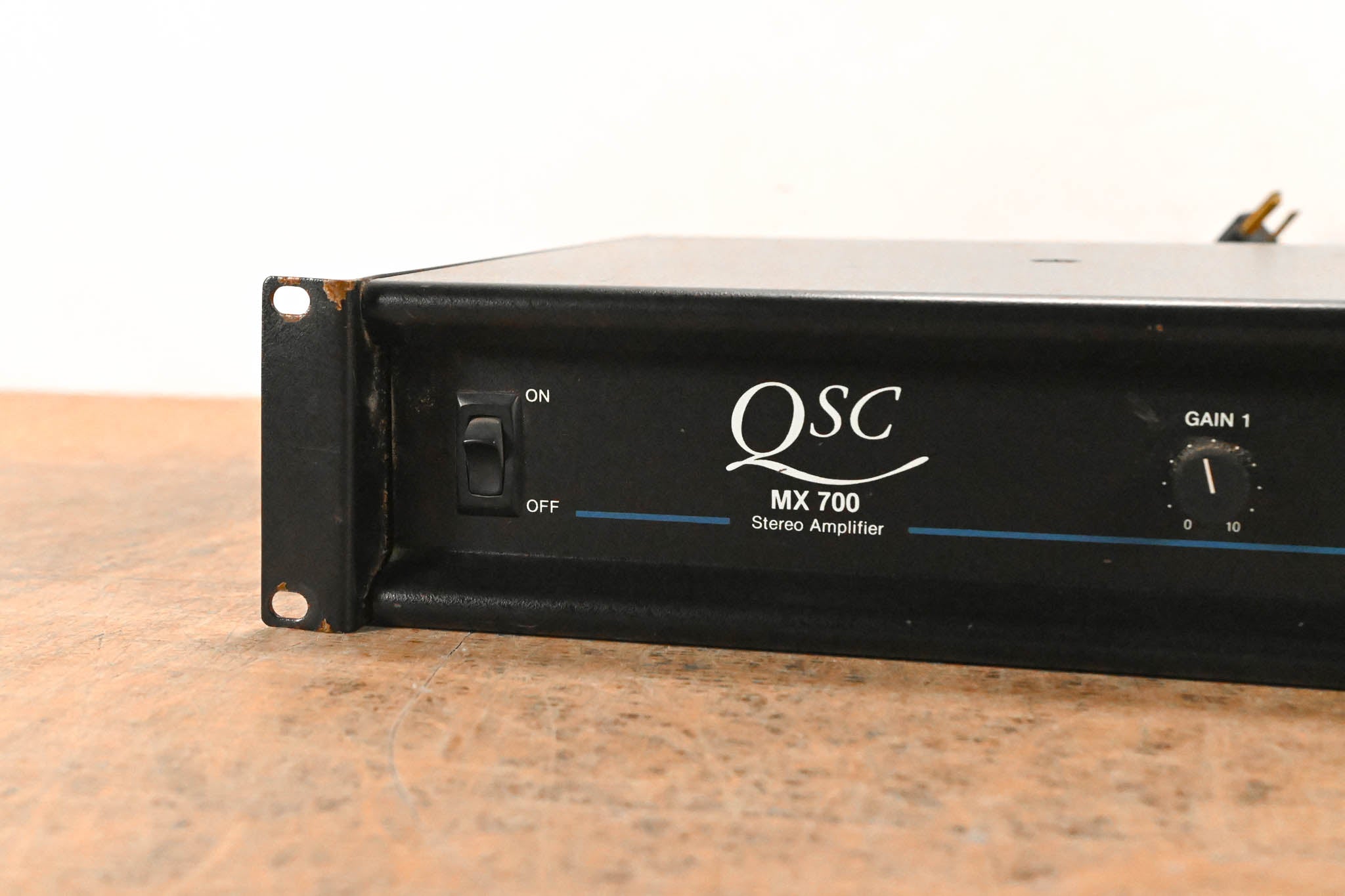 QSC MX 700 2-Channel Power Amplifier