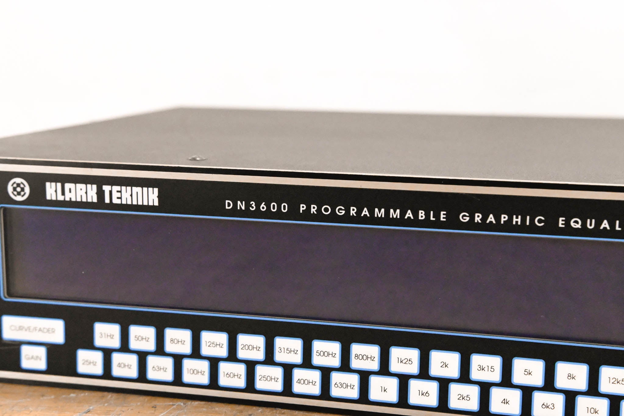 Klark Teknik DN3600 Programmable Graphic Equalizer