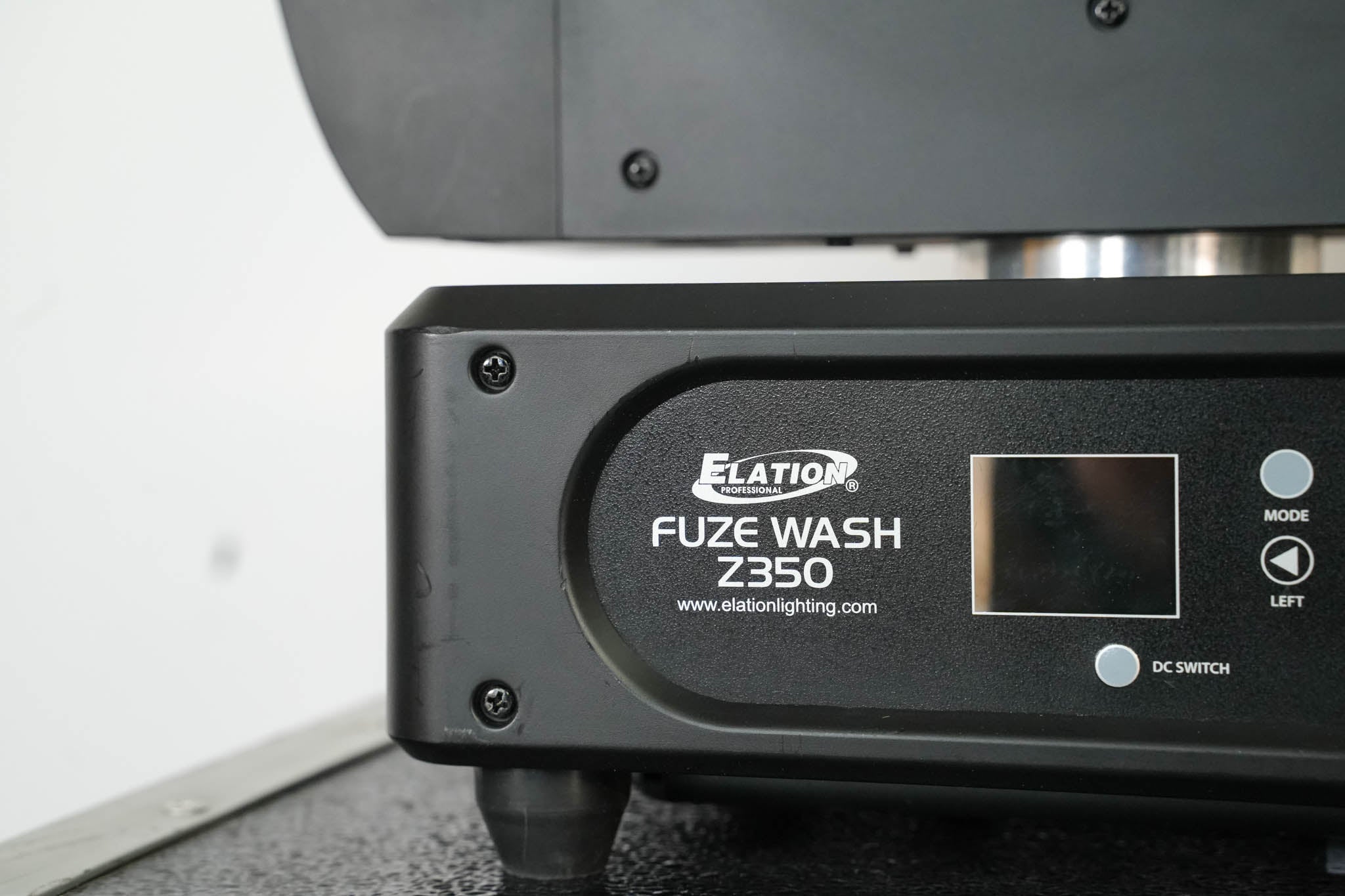 Elation Fuze Wash Z350 350W RGBW LED Wash Fixture Pair with Flight Case