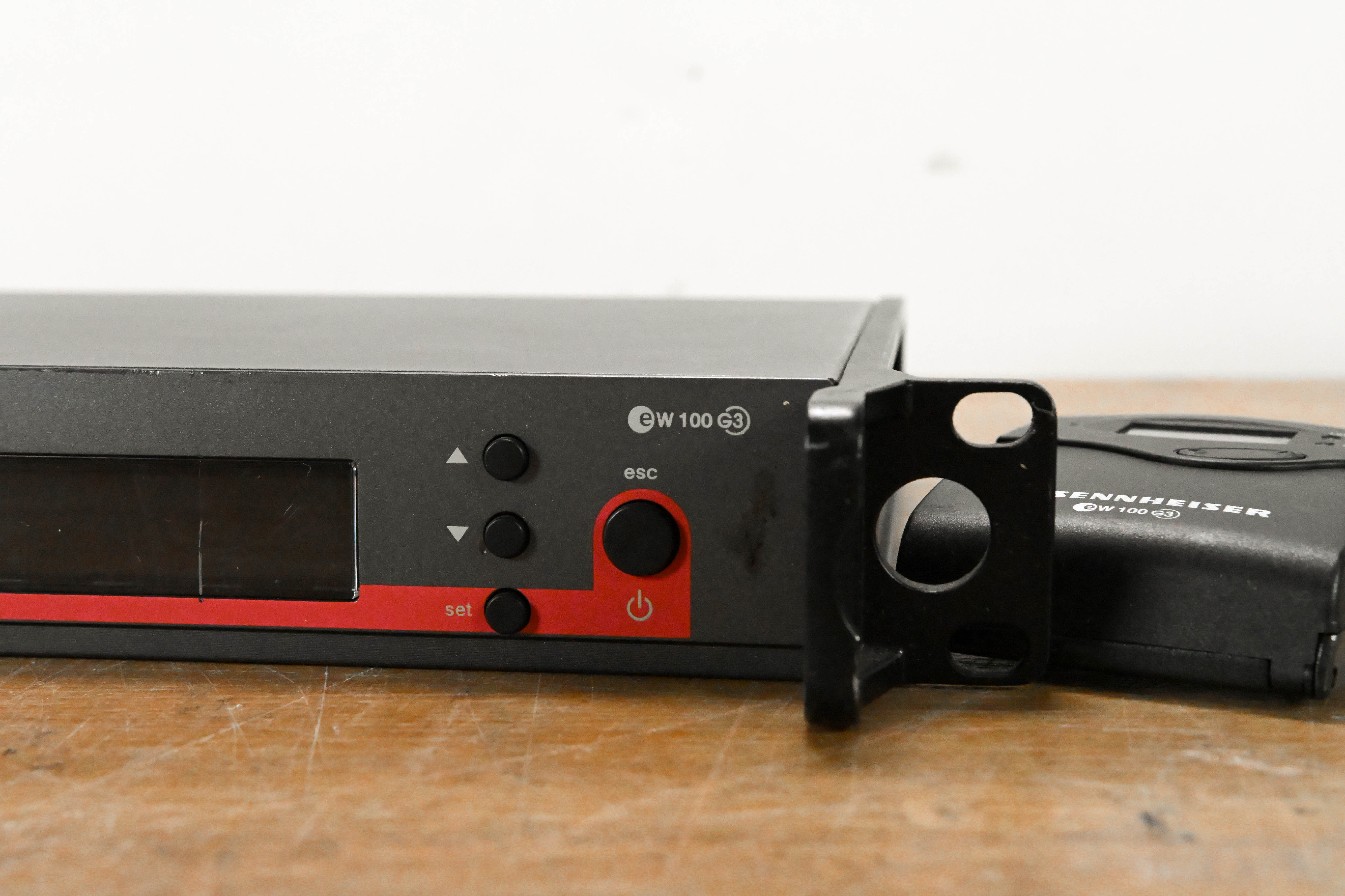 Sennheiser ew 100 G3 Bodypack Wireless System 566-608MHz NO POWER SUPPLY