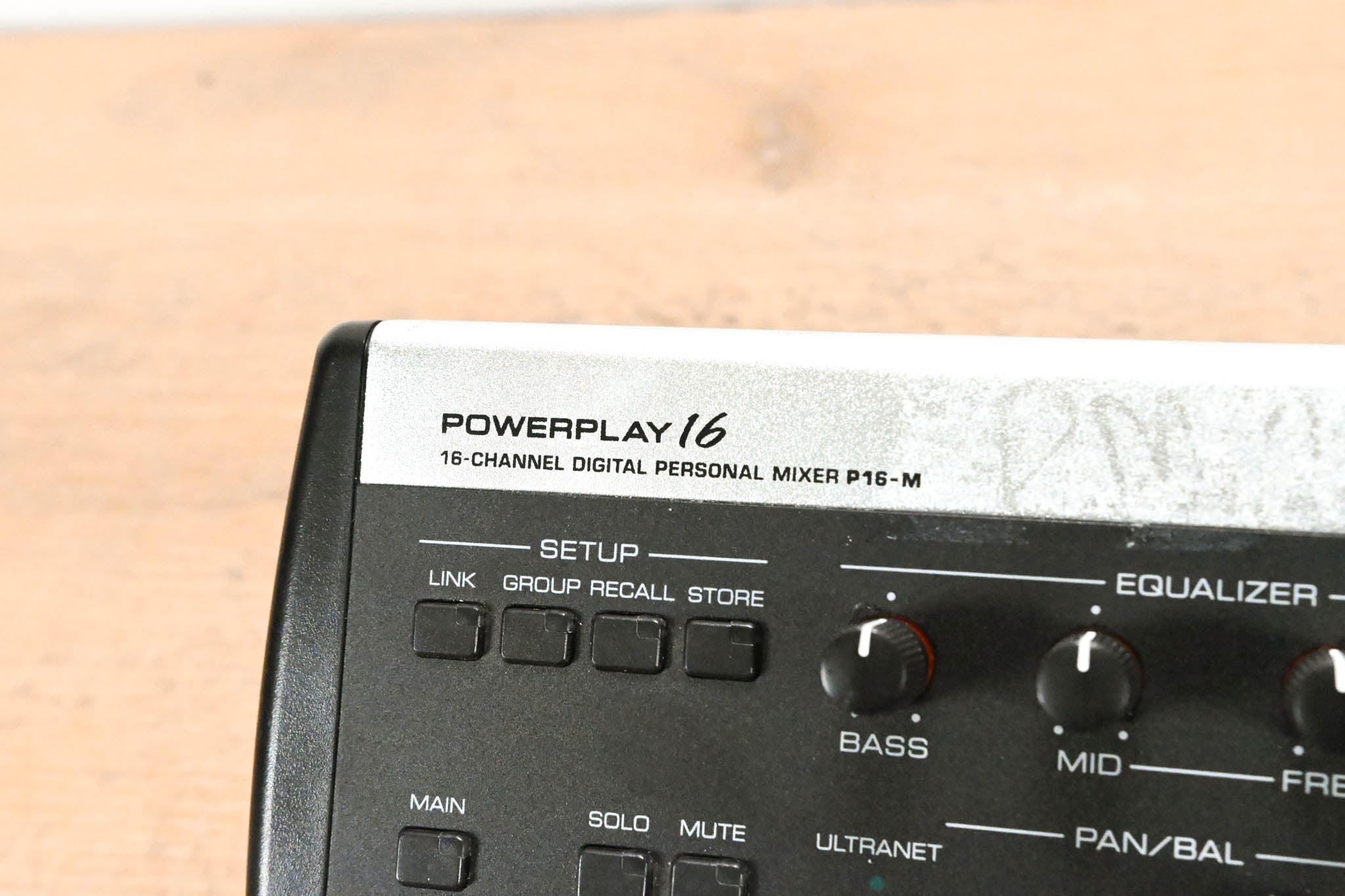 Behringer Powerplay P16-M 16-Channel Digital Personal Mixer