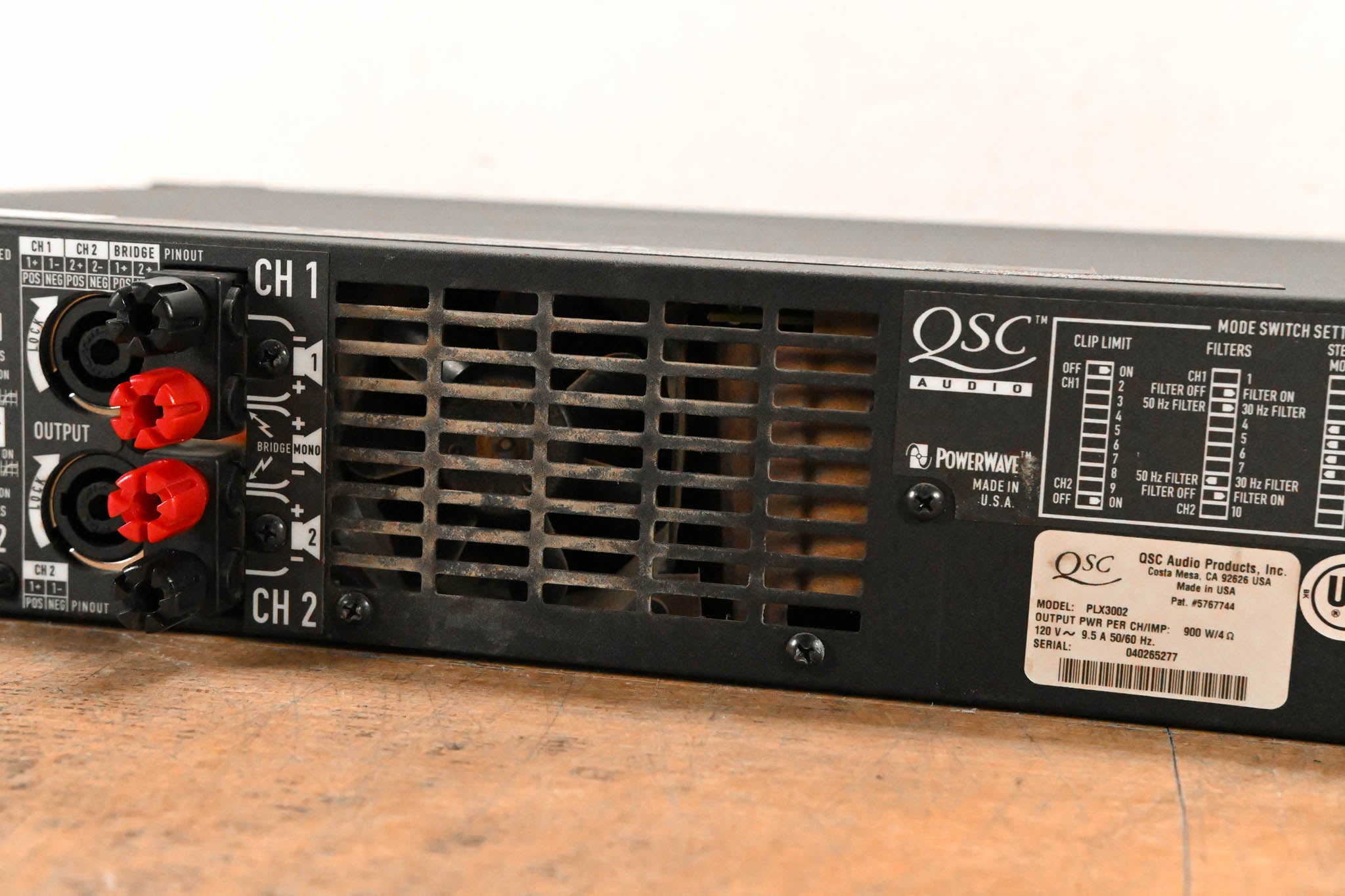 QSC PLX3002 2-Channel Power Amplifier
