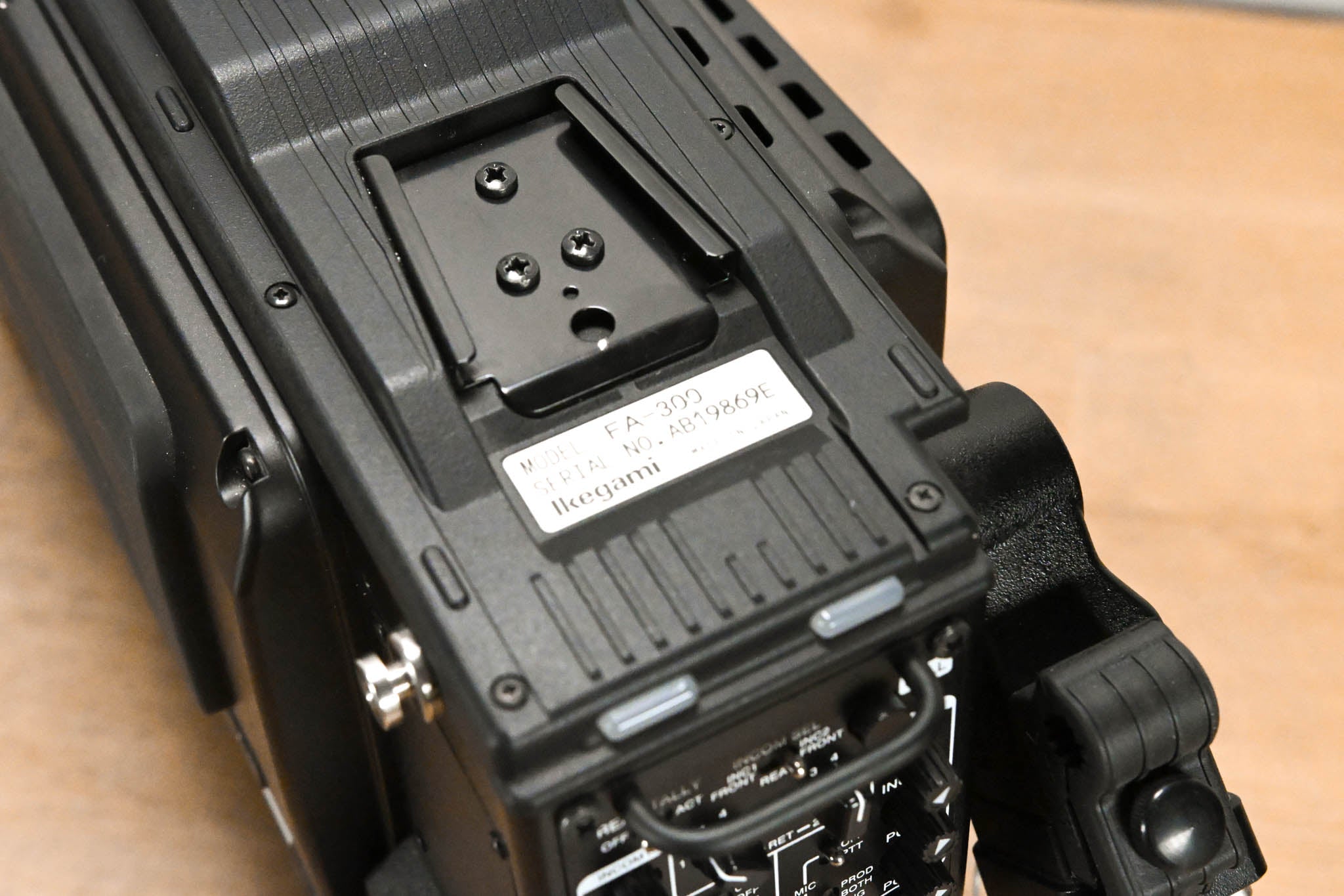 Ikegami HC-HD300 3-CMOS Full HD Camera w/ FA-300 Fiber Adapter