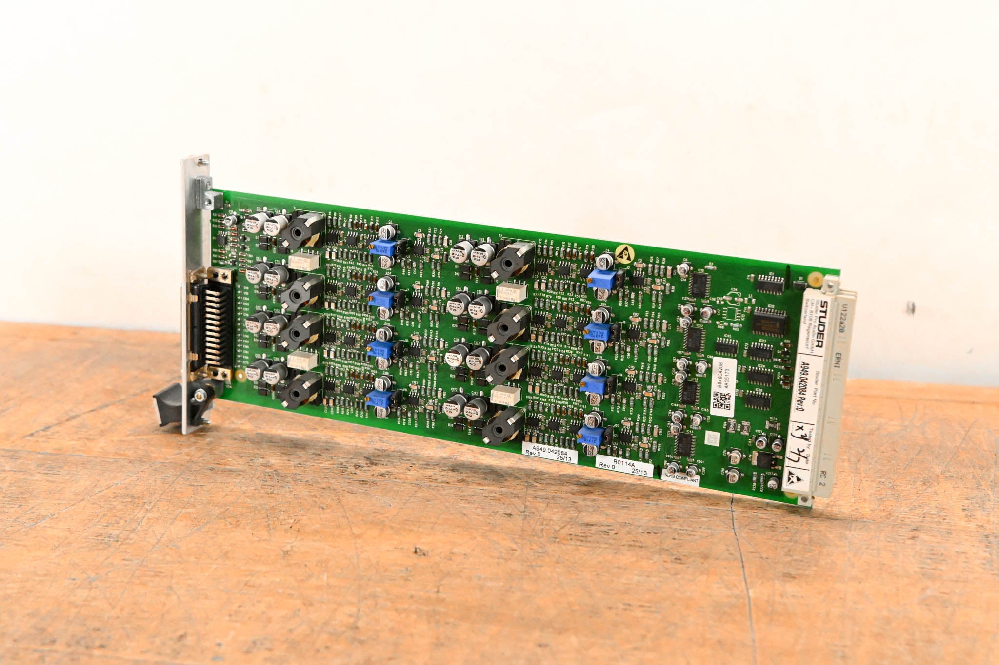 Studer 8-Channel Analog Line Out Card for D21m & D23m Modular I/O System