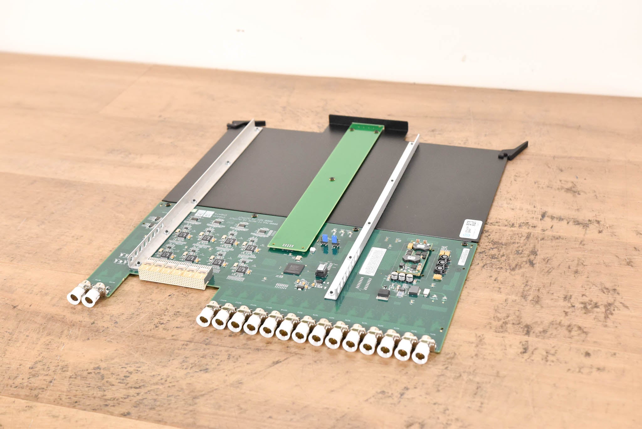 NVISION 8000 SWB 16-Output Card for NV8256-Plus Router