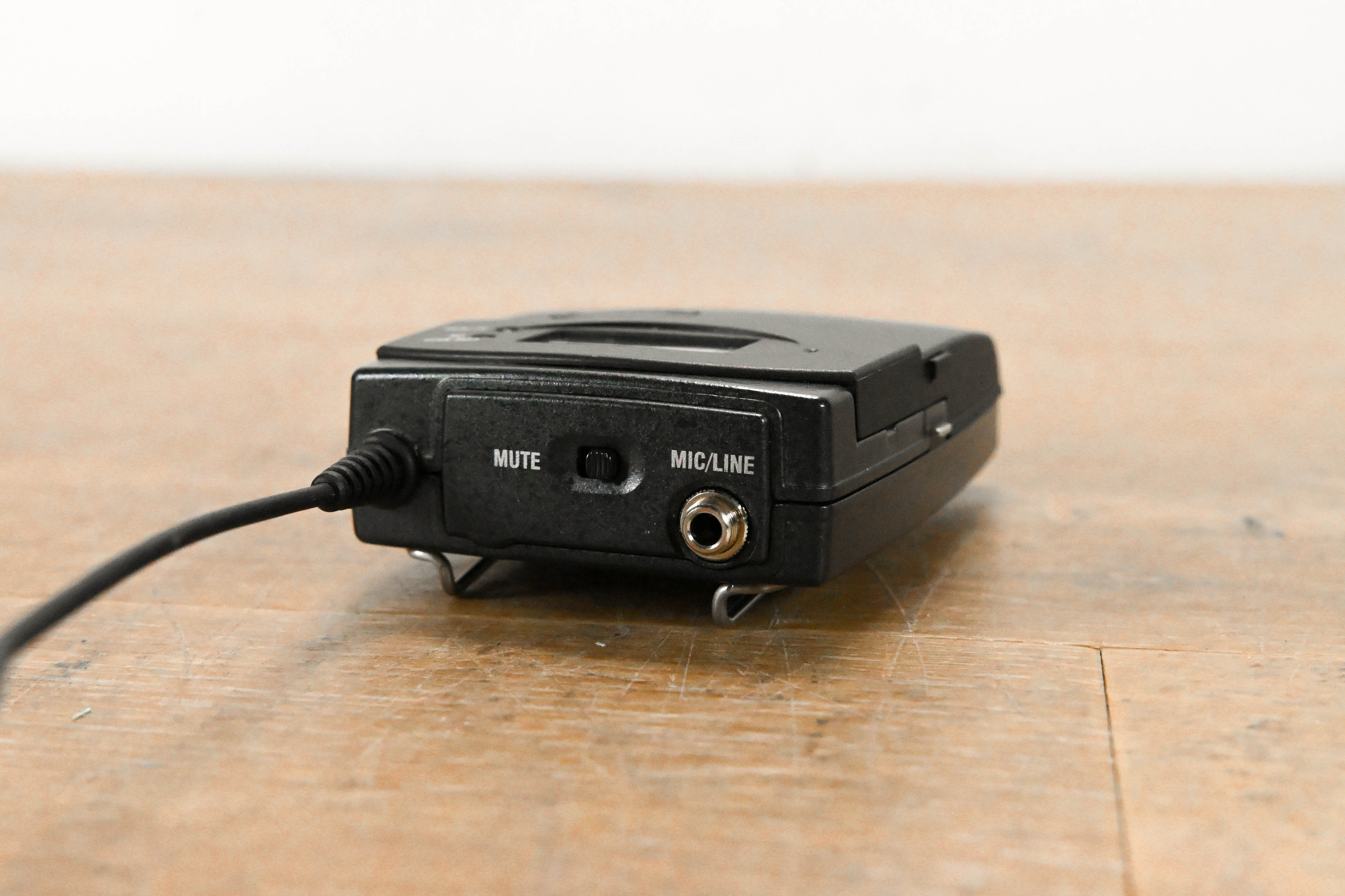 Sennheiser SK 100 G3 Wireless Bodypack Transmitter A Range: 516-558 MHz