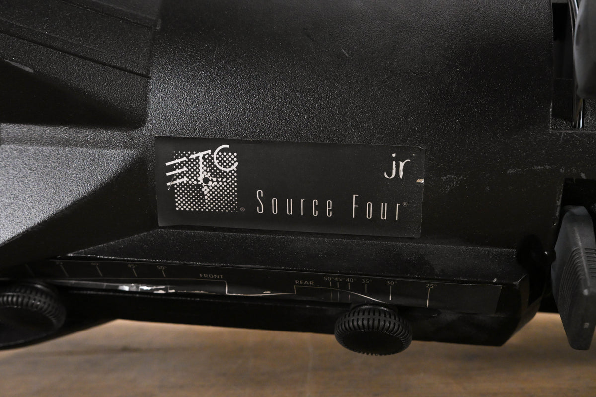 ETC Source Four Jr 25-50 Degree Zoom 575 Ellipsoidal Light