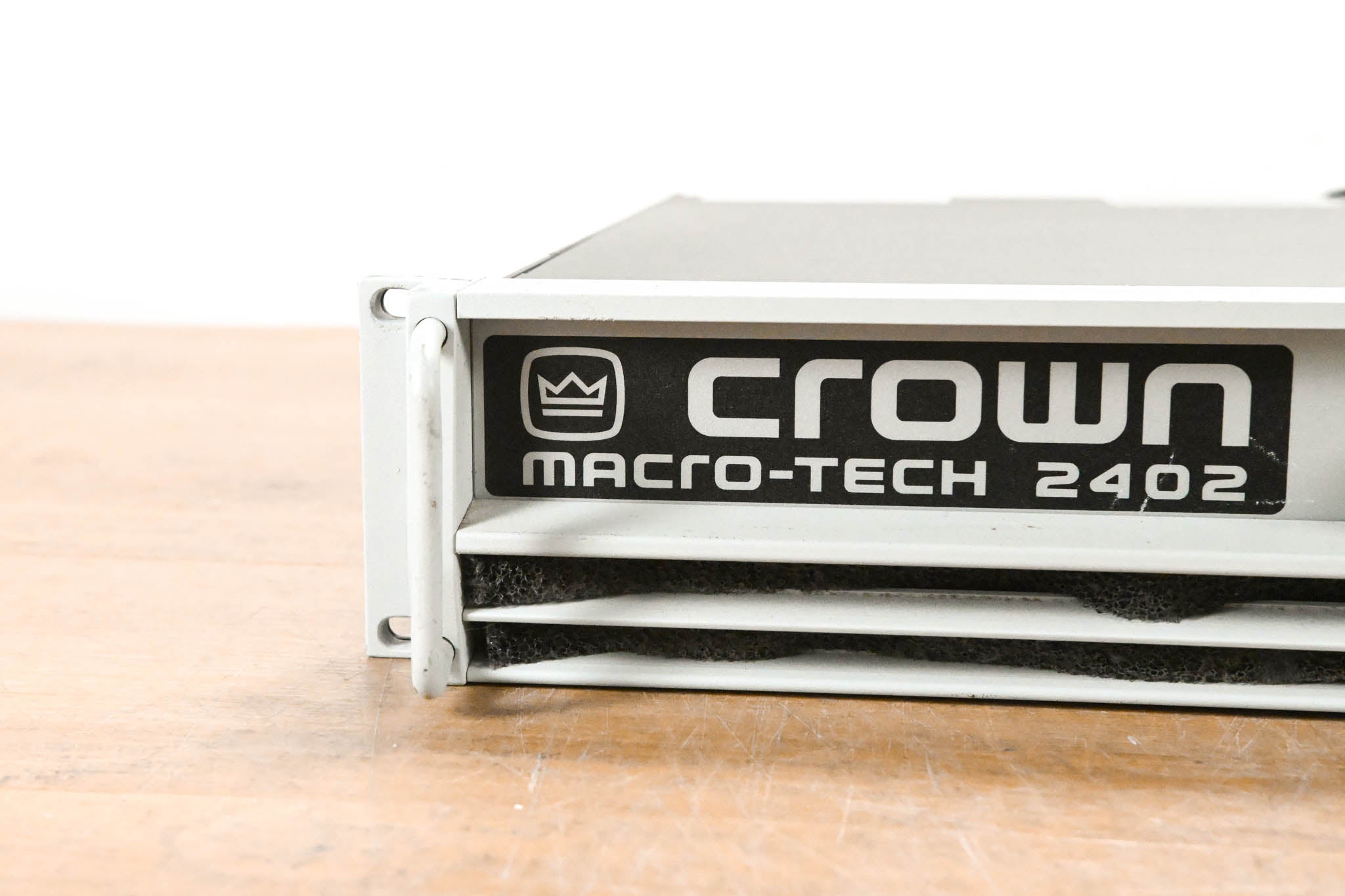 Crown Macro-Tech 2402 2-Channel Power Amplifier