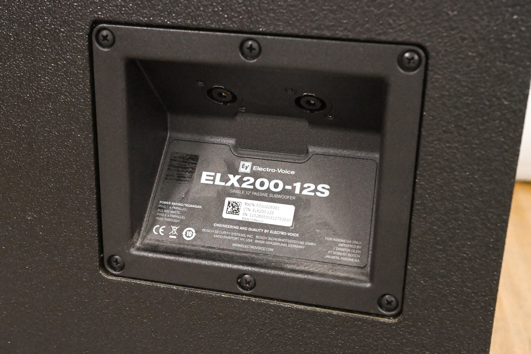 Electro-Voice (EV) ELX200-12S 12" 1600W Passive Subwoofer