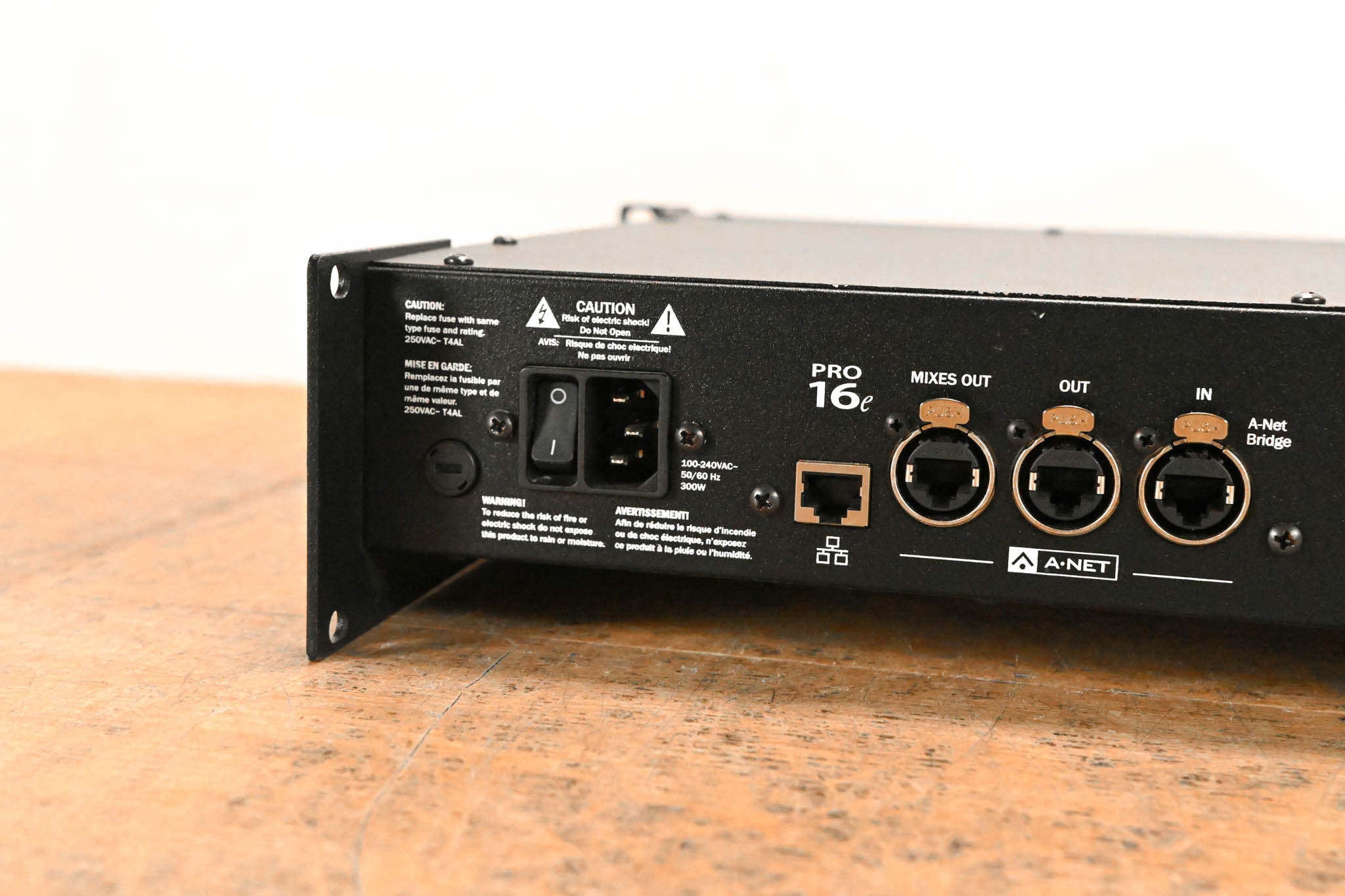 Aviom D800 A-Net Distributor