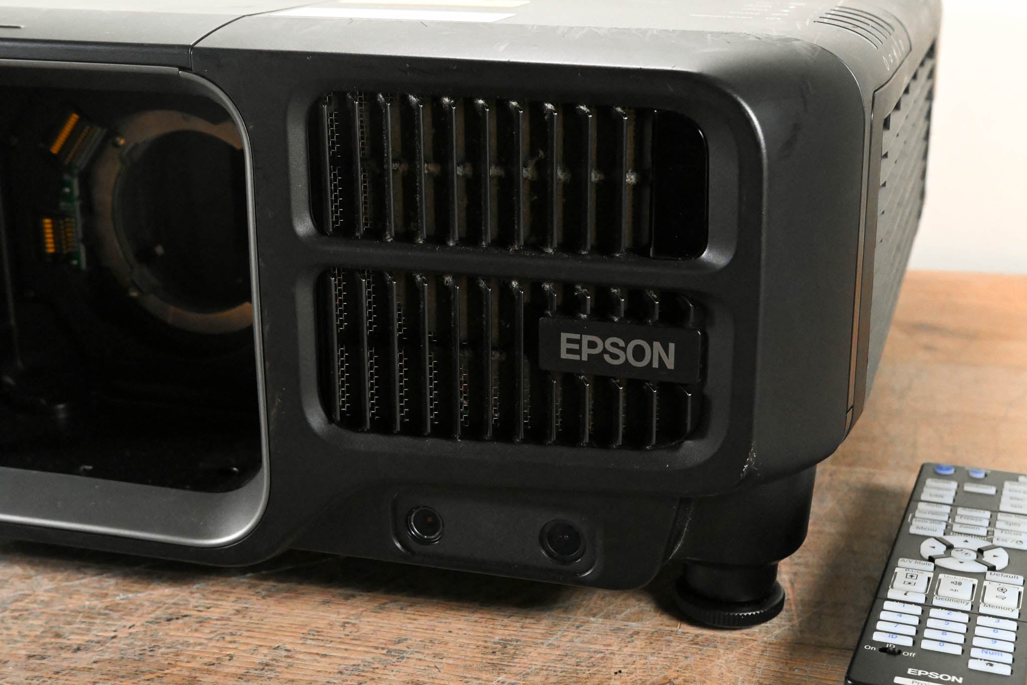 Epson Pro L1405U 8,000-Lumen Laser WUXGA 3LCD Projector