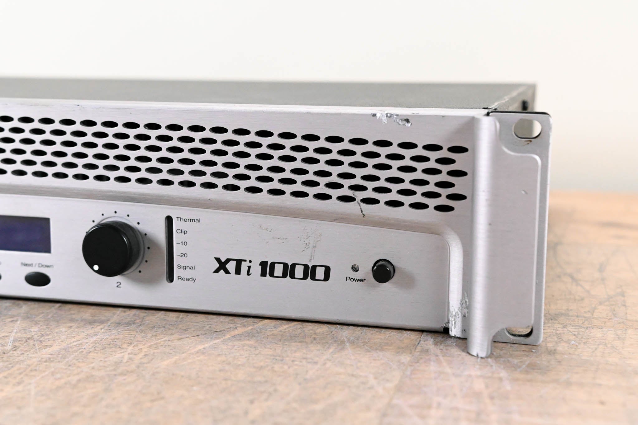 Crown XTi 1000 Stereo Power Amplifier with DSP