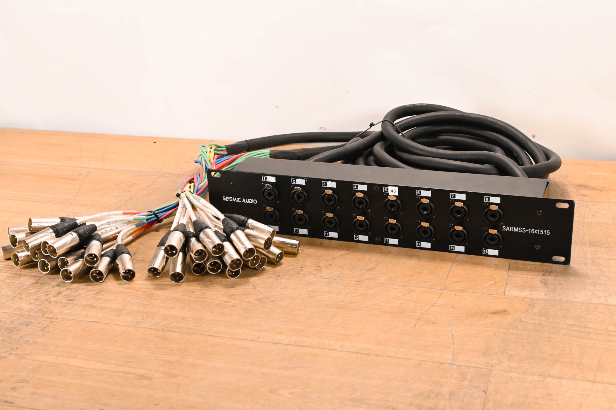 Seismic Audio SARMSS-16X1515 - 16-CH XLR TRS Combo Splitter Snake Cable