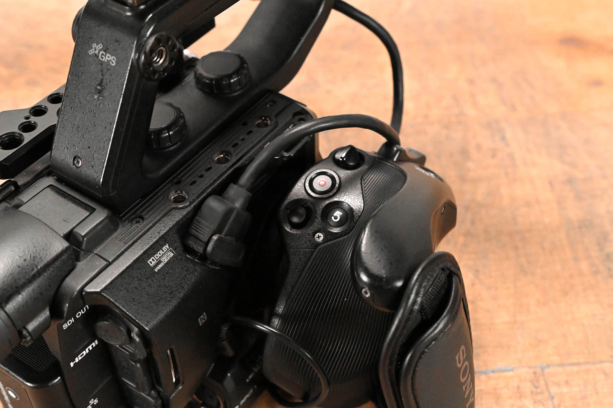 Sony PXW-FS5 XDCAM Super 35 Camera System