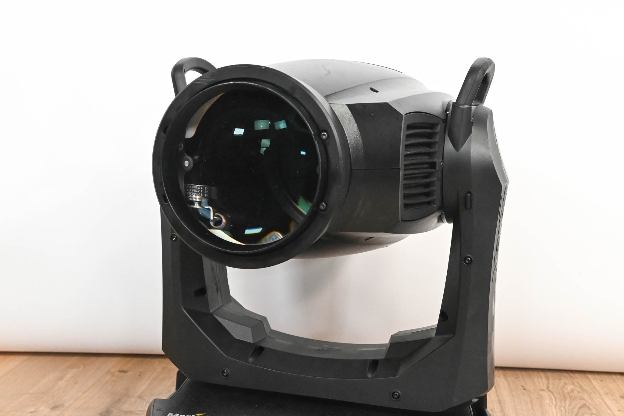 Martin MAC Viper AirFX Super-High Output Aerial Effects Fixture