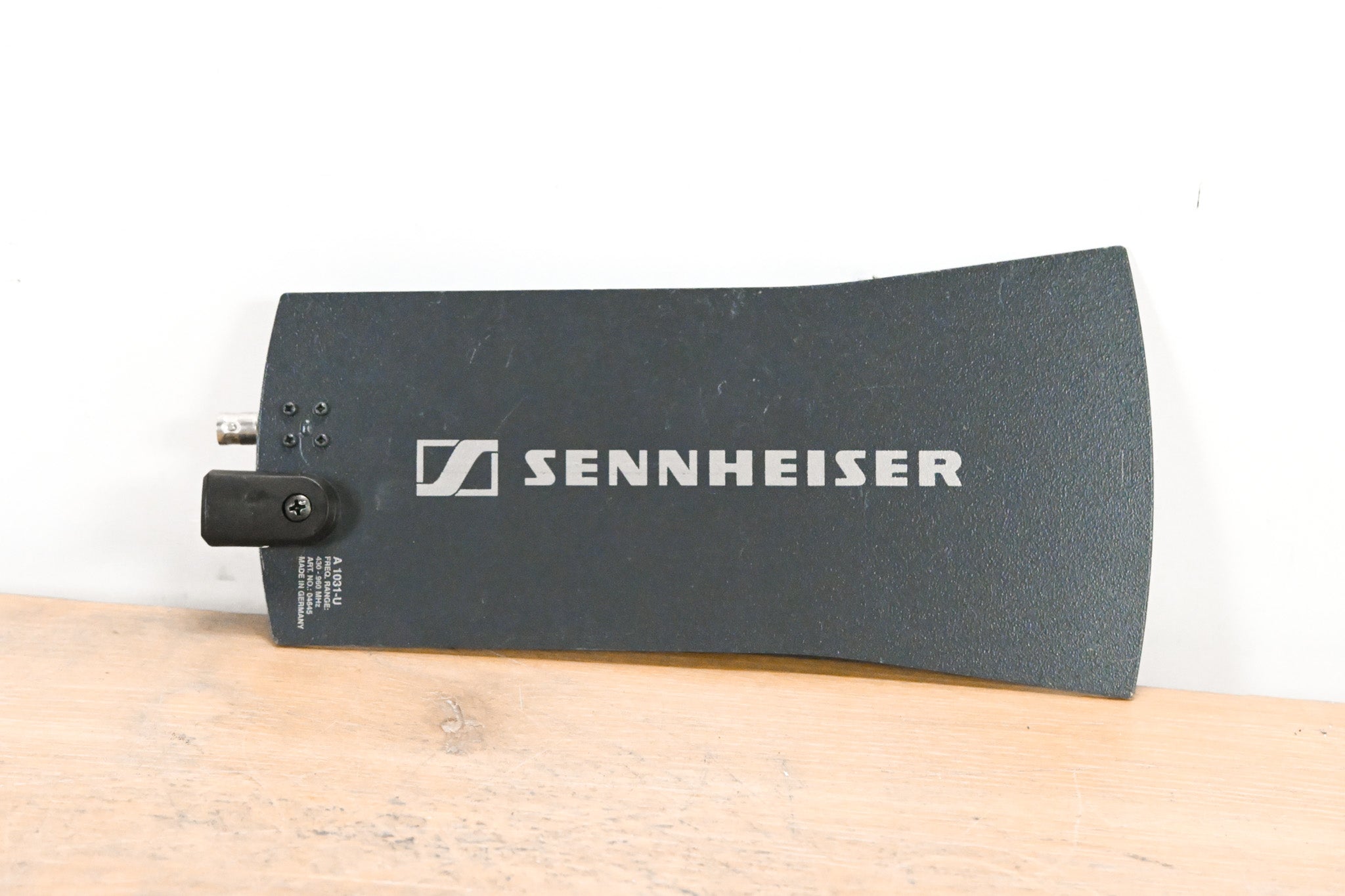 Sennheiser A 1031-U Omnidirectional UHF Antenna