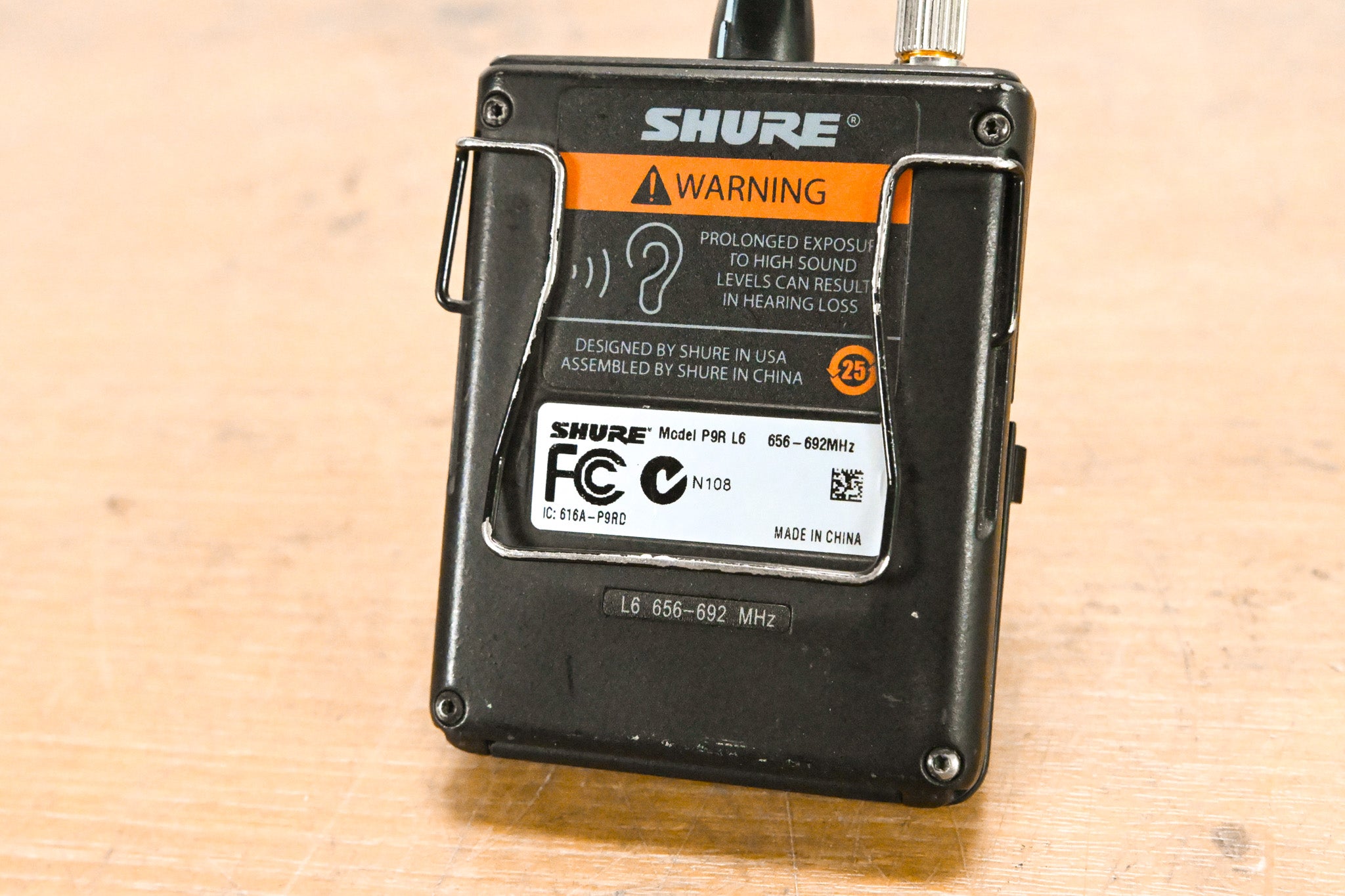 Shure PSM 900 Wireless IEM System L6 Band: 656-692 MHz (NO POWER SUPPLY)