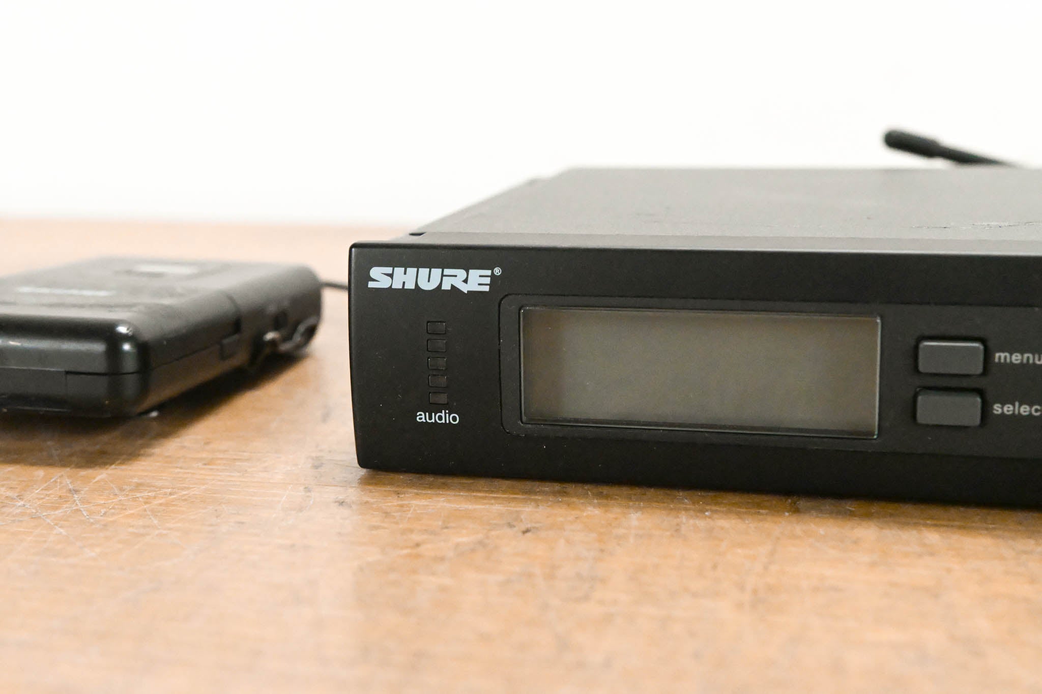 Shure SLX14 Bodypack Wireless System - J3 Band (NO POWER SUPPLY)