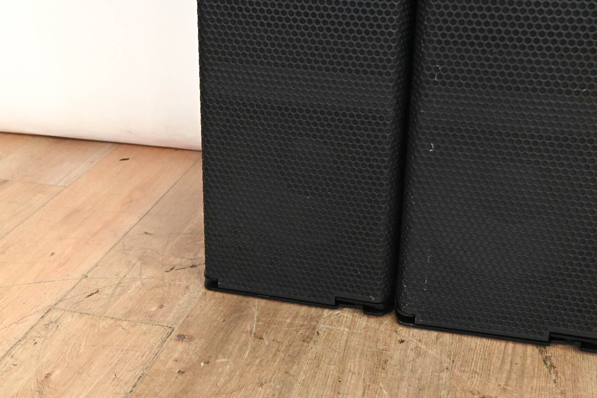 DAS Audio Event 210A 2x10" 3-Way Active Line Array Loudspeaker (PAIR)