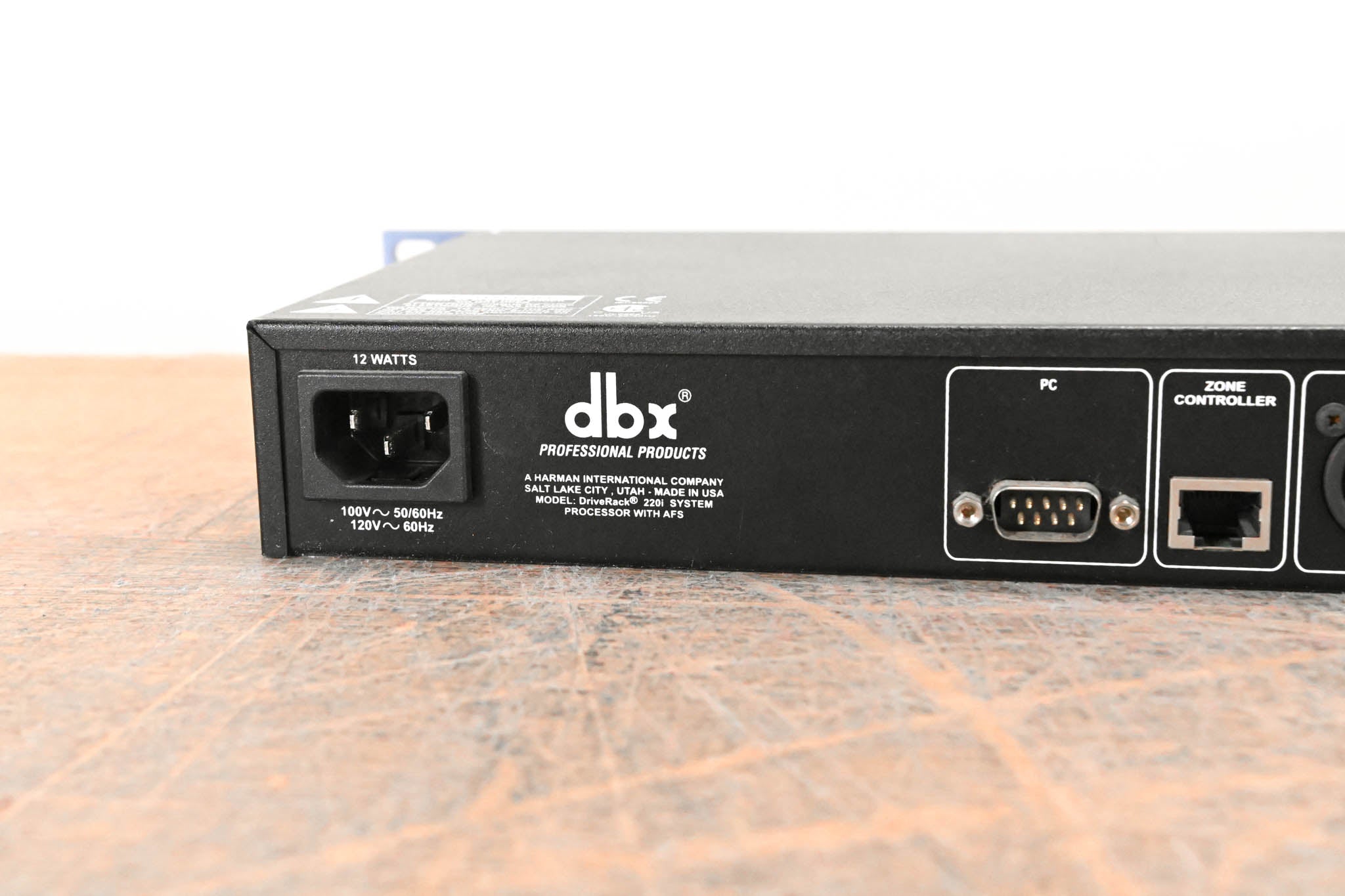 dbx DriveRack 220i System Processor w/ AFS Advanced Feedback Suppression