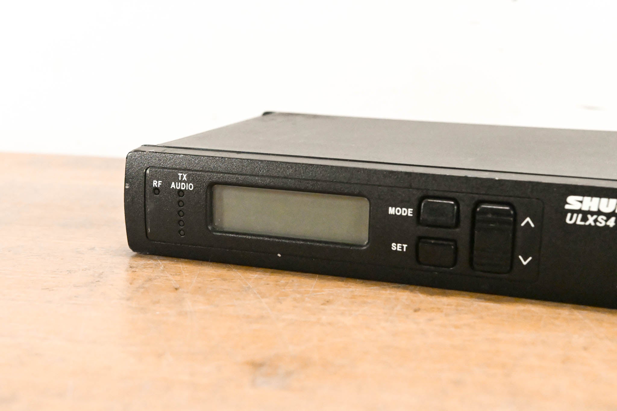 Shure ULXS4 Wireless Receiver - J1 Band: 554-590 MHz (NO POWER SUPPLY)