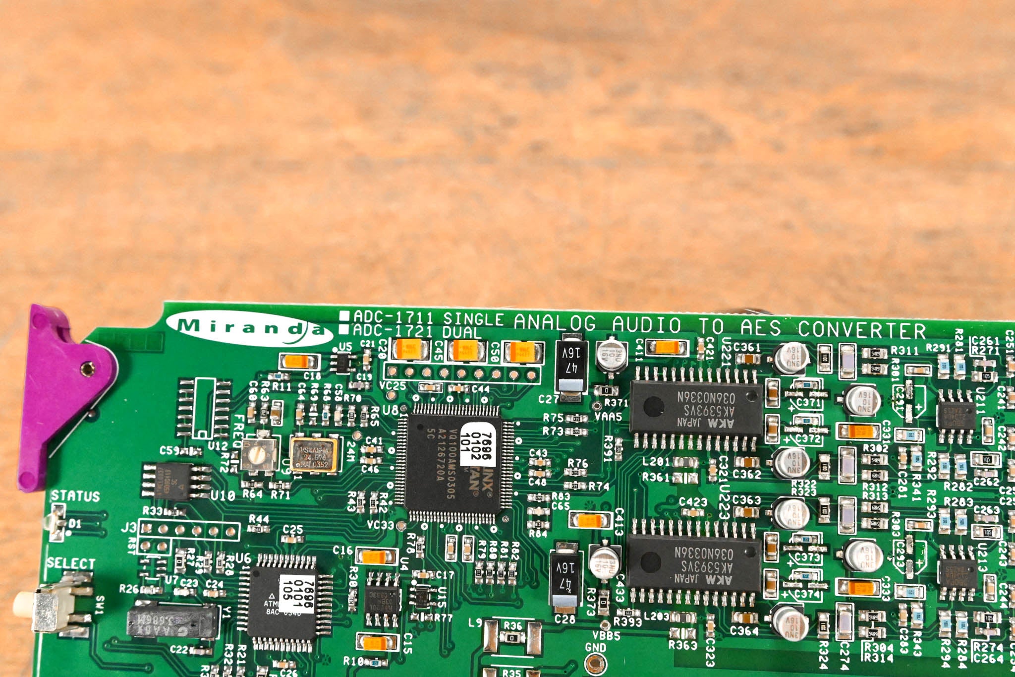 Miranda ADC-1721 Dual Analog Audio to AES Converter