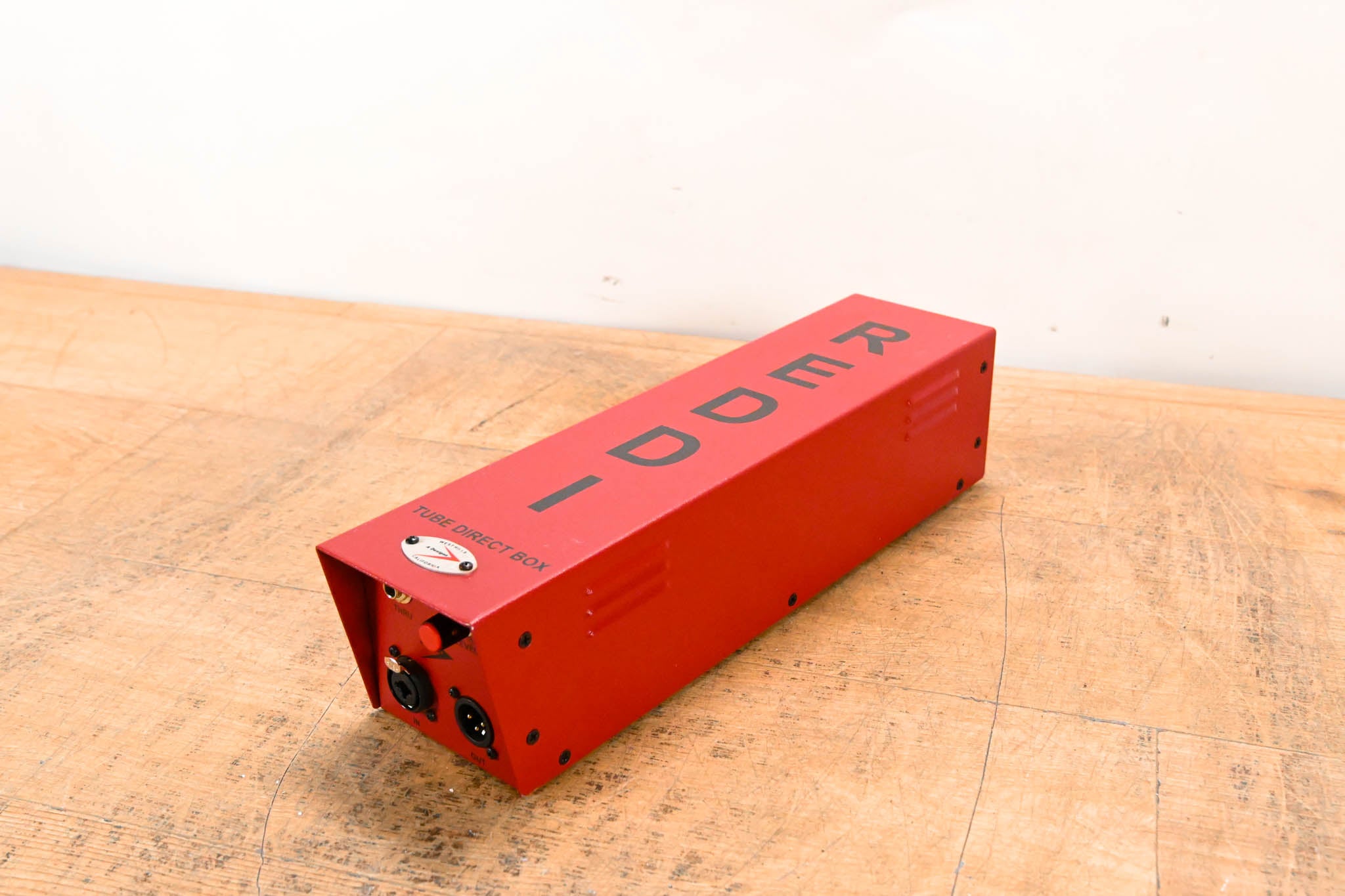 A Designs REDDI 1-Channel Tube Direct Box