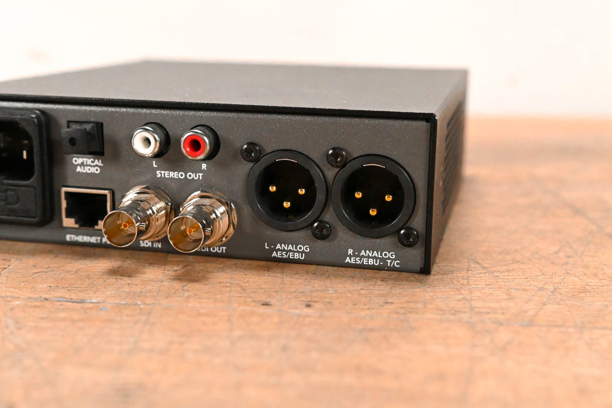 Blackmagic Design Teranex Mini SDI to Audio 12G w/ Smart Panel