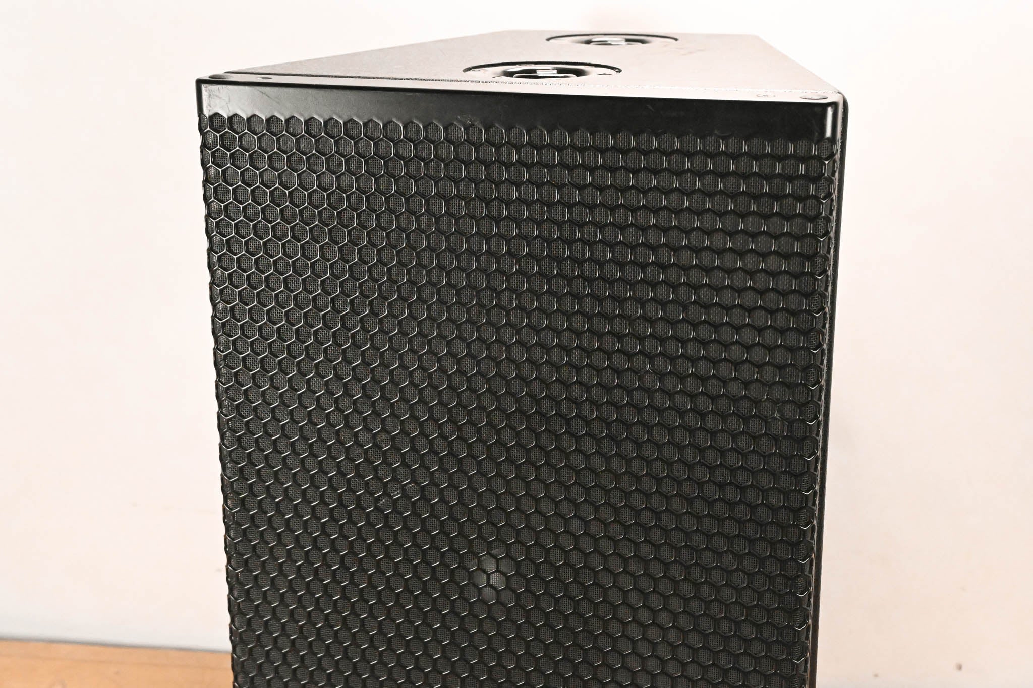 Meyer Sound UPA-1P Compact Wide Coverage Loudspeaker