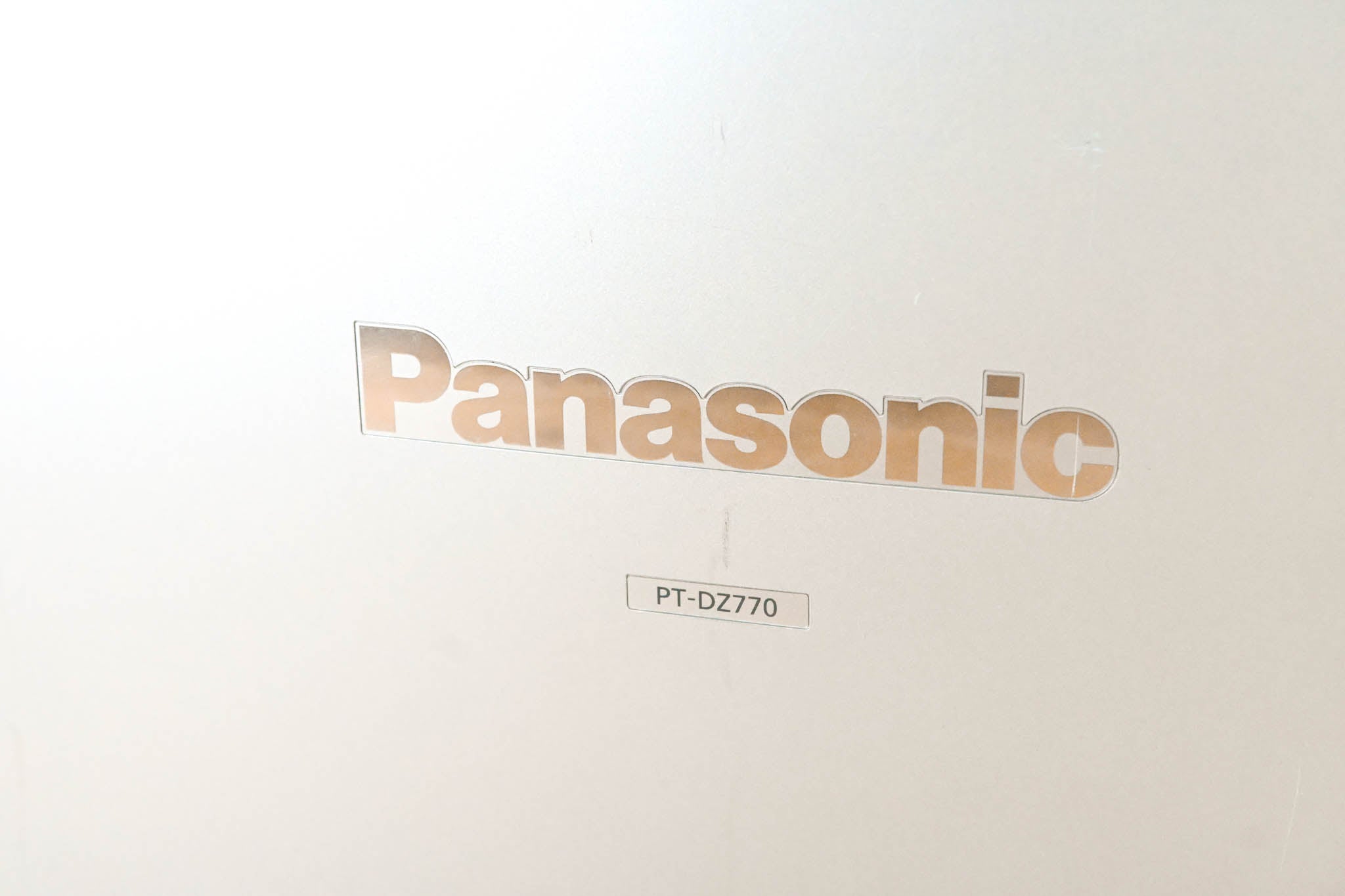Panasonic PT-DZ770ULS Professional WUXGA DLP Projector w/ Lens