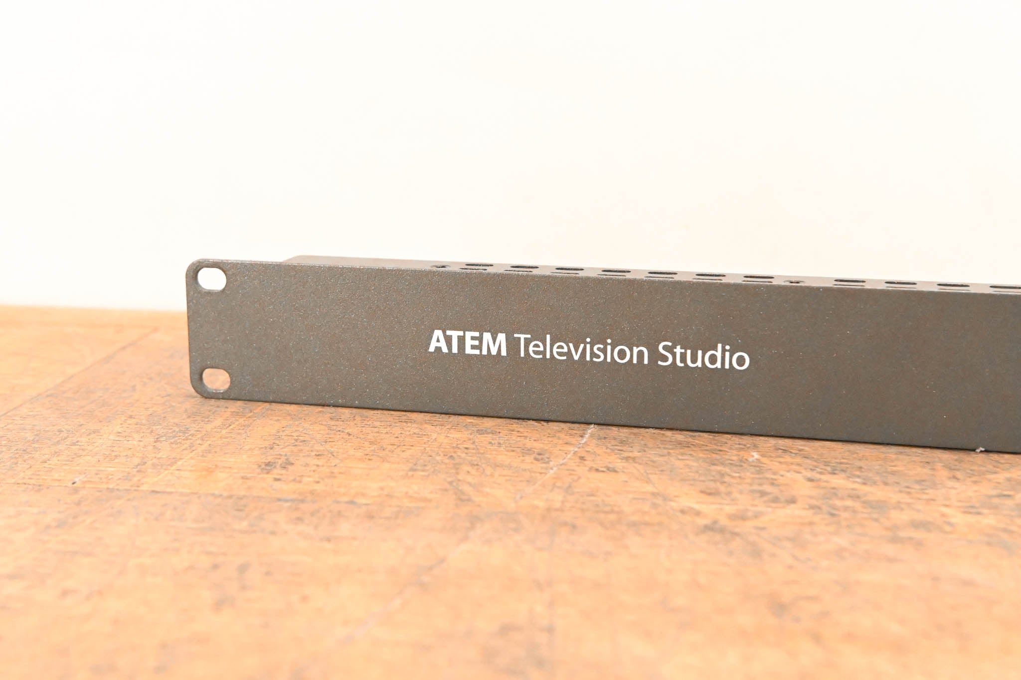Blackmagic Design ATEM Television Studio (NO POWER SUPPLY)