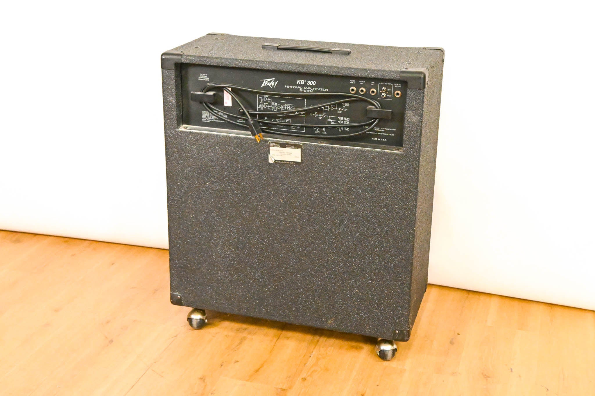 Peavey KB300 300W 1x15" Keyboard Amplifier with Scorpion Speaker