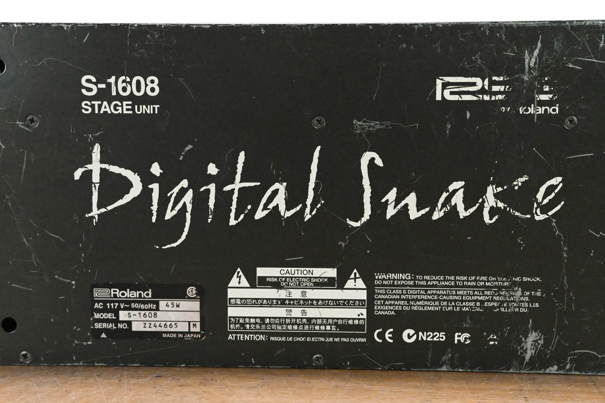 Roland S-1608 16 x 8 Stage Unit