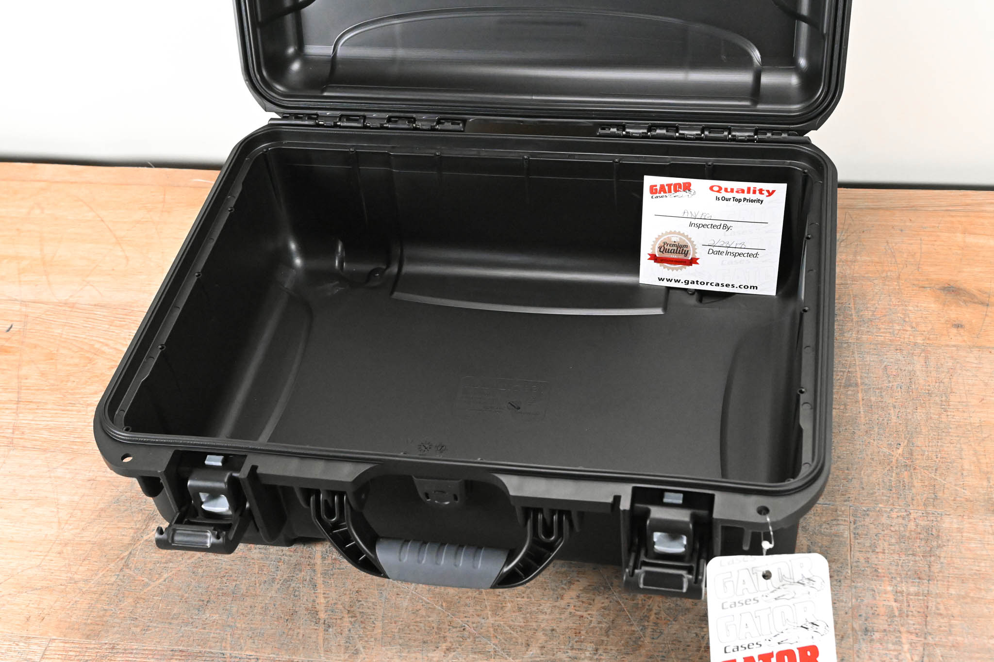 Gator Cases GU-1813-06-WPNF Waterproof Case with No Foam - 18x13x6.9″