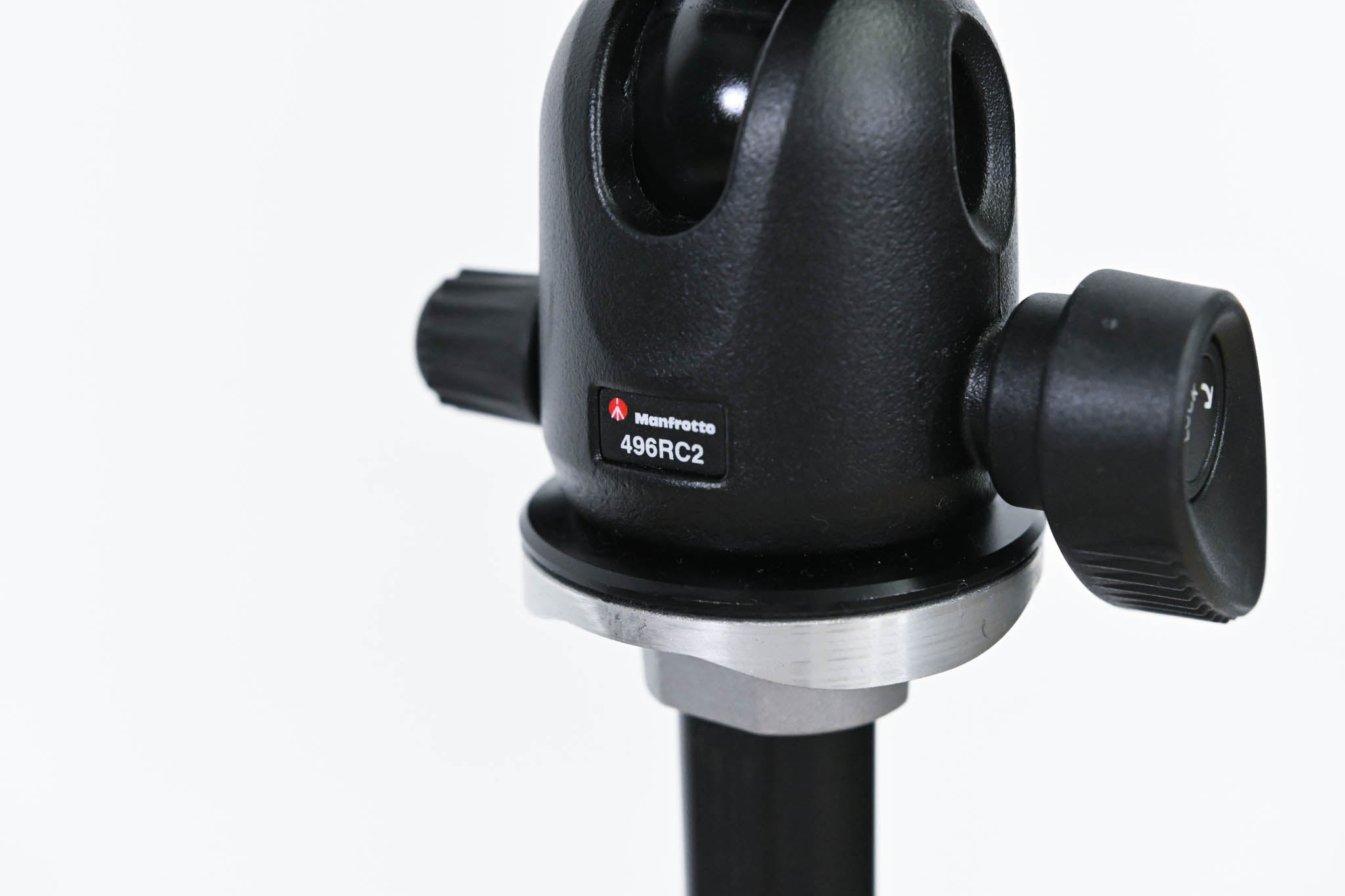 Manfrotto 496RC2 Tripod Head with 290 3-Stage Aluminum Tripod