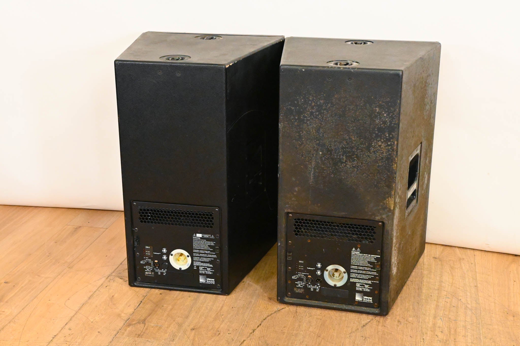 Meyer Sound CQ-2 Narrow Coverage Main Loudspeaker (PAIR)