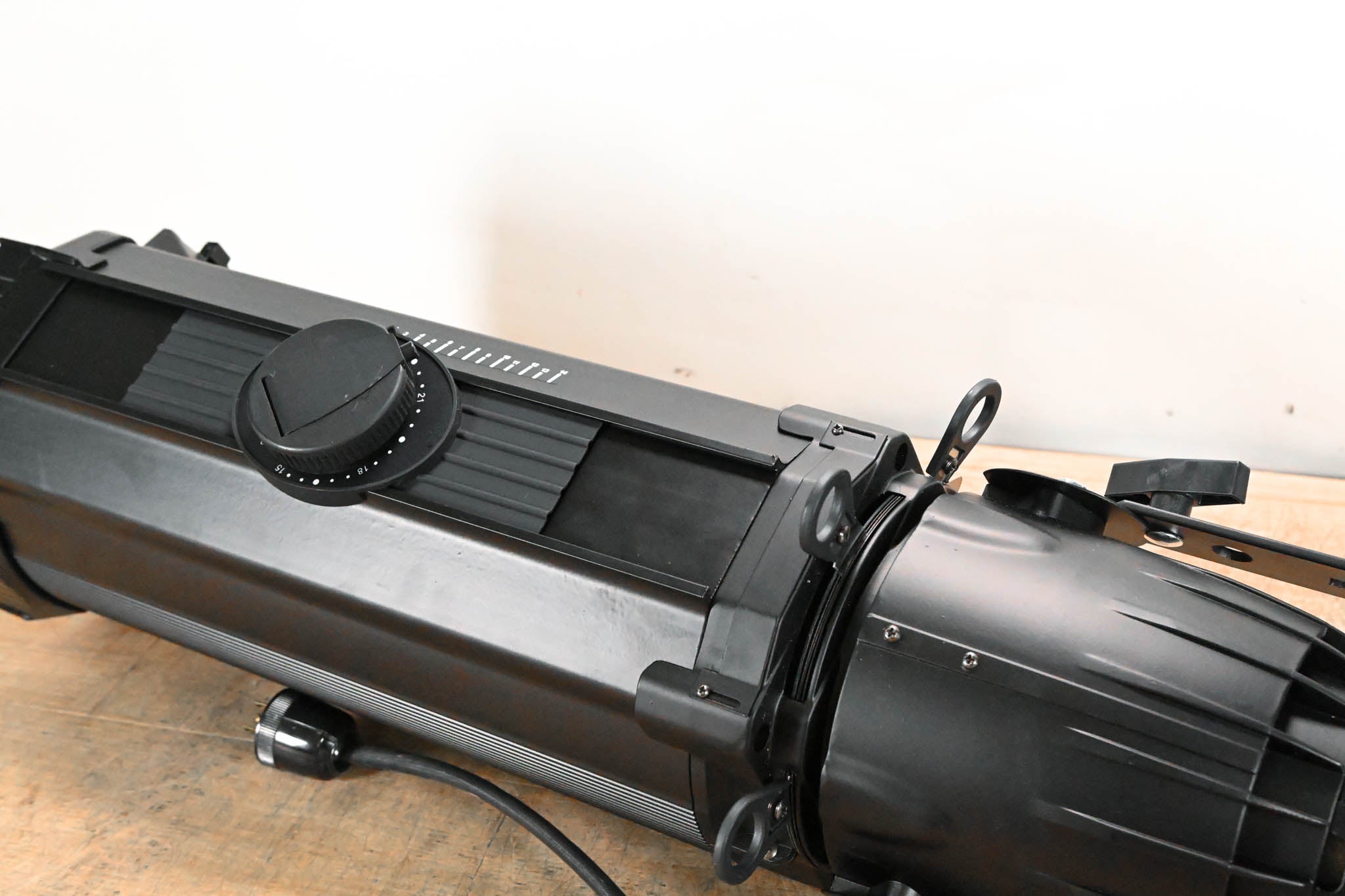 Unbranded Profile Spot 750 15-30 Degree