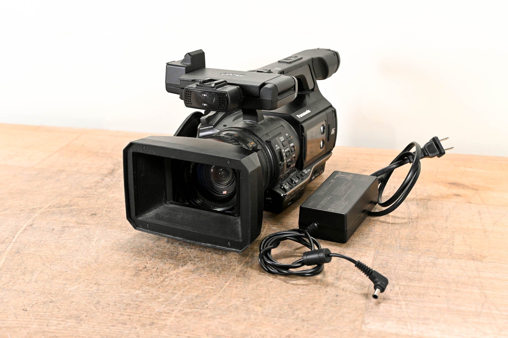 Panasonic AJ-PX230 P2HD 1080p60 AVC Ultra Camcorder