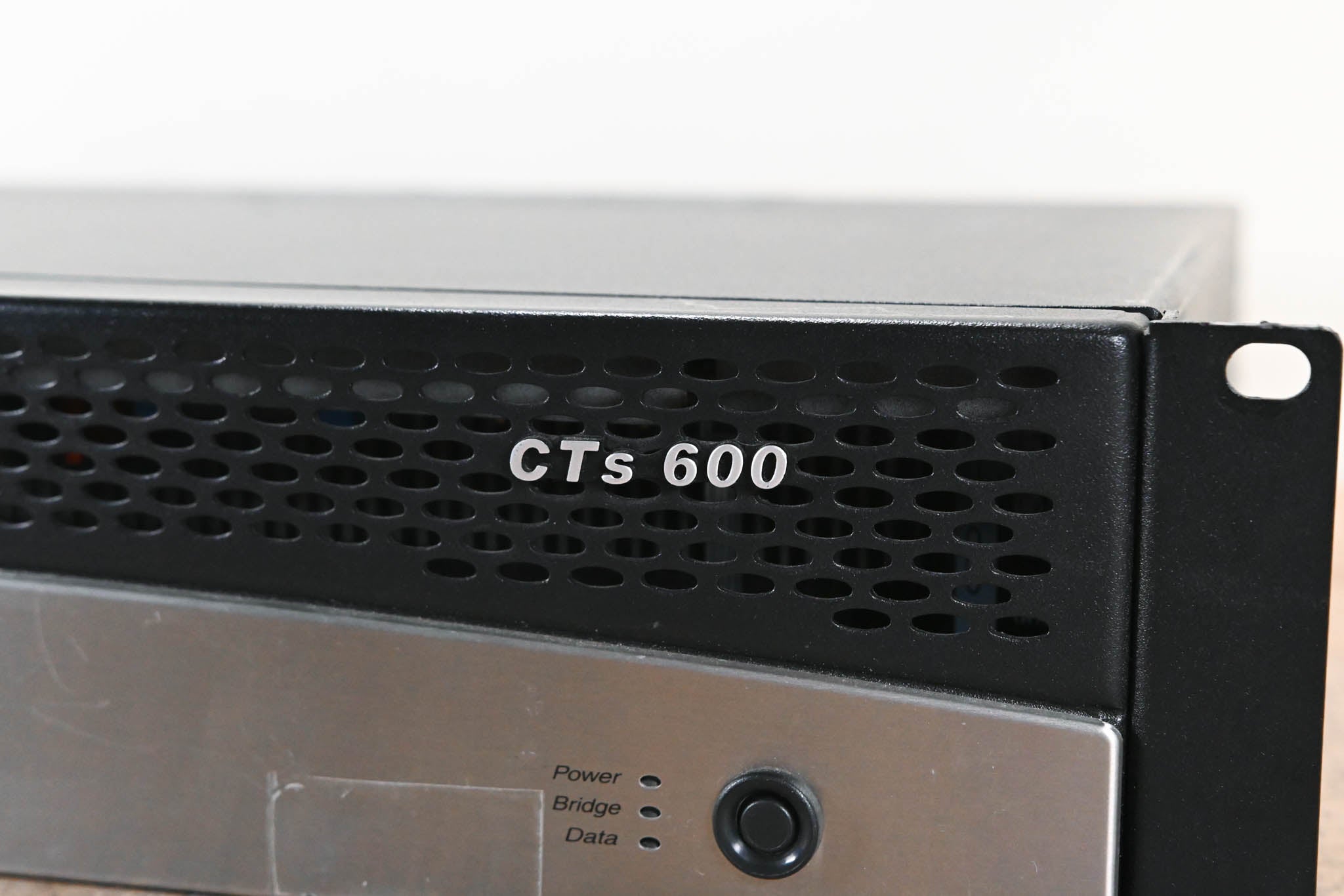 Crown CTs 600 2-Channel Power Amplifier