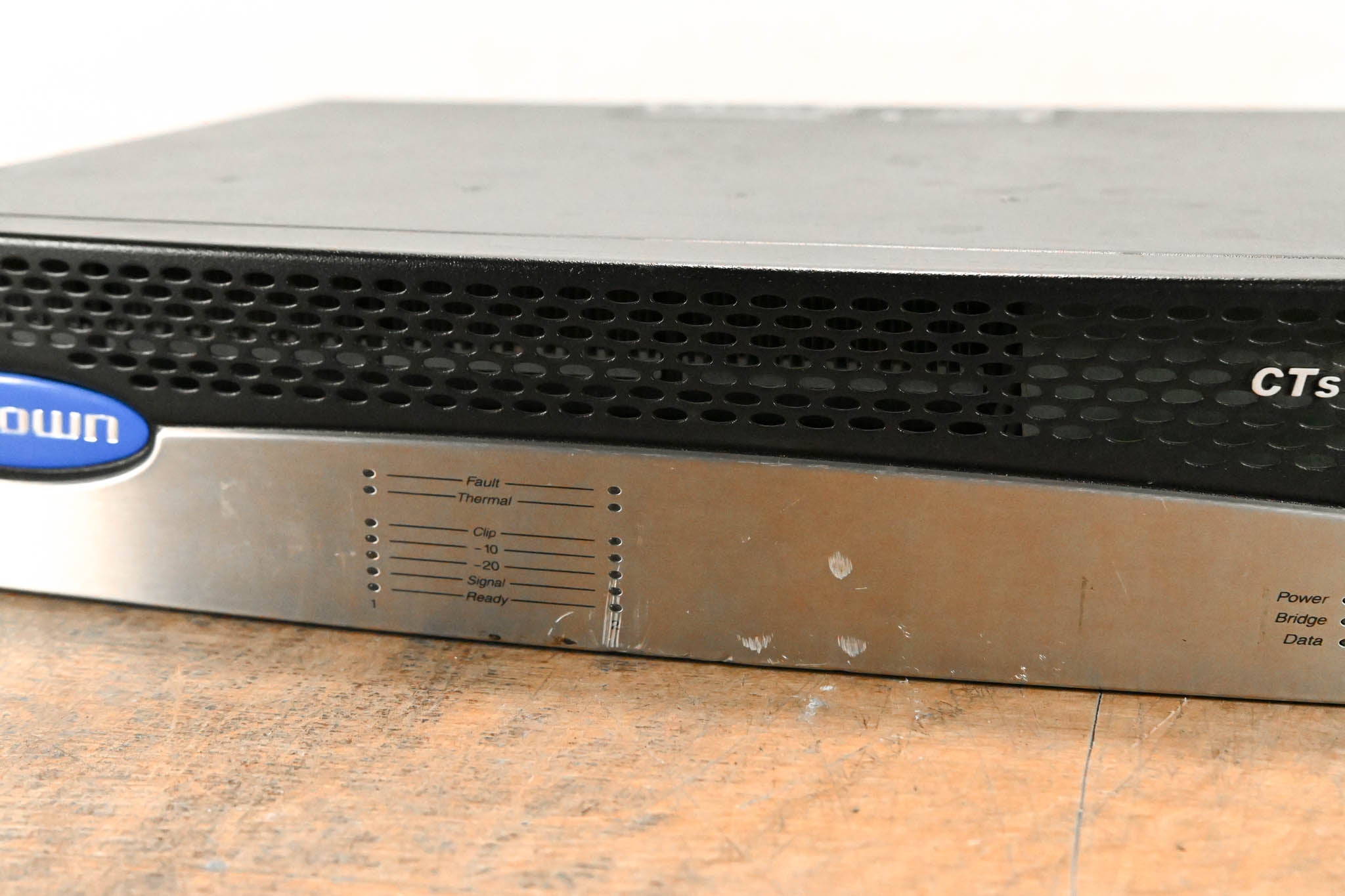 Crown CTs 3000 Two-Channel 1500W Power Amplifier